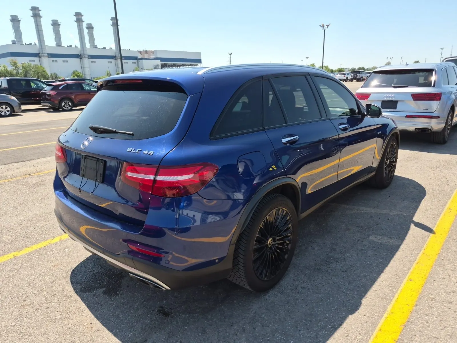 Passenger Rear 3/4 Photo