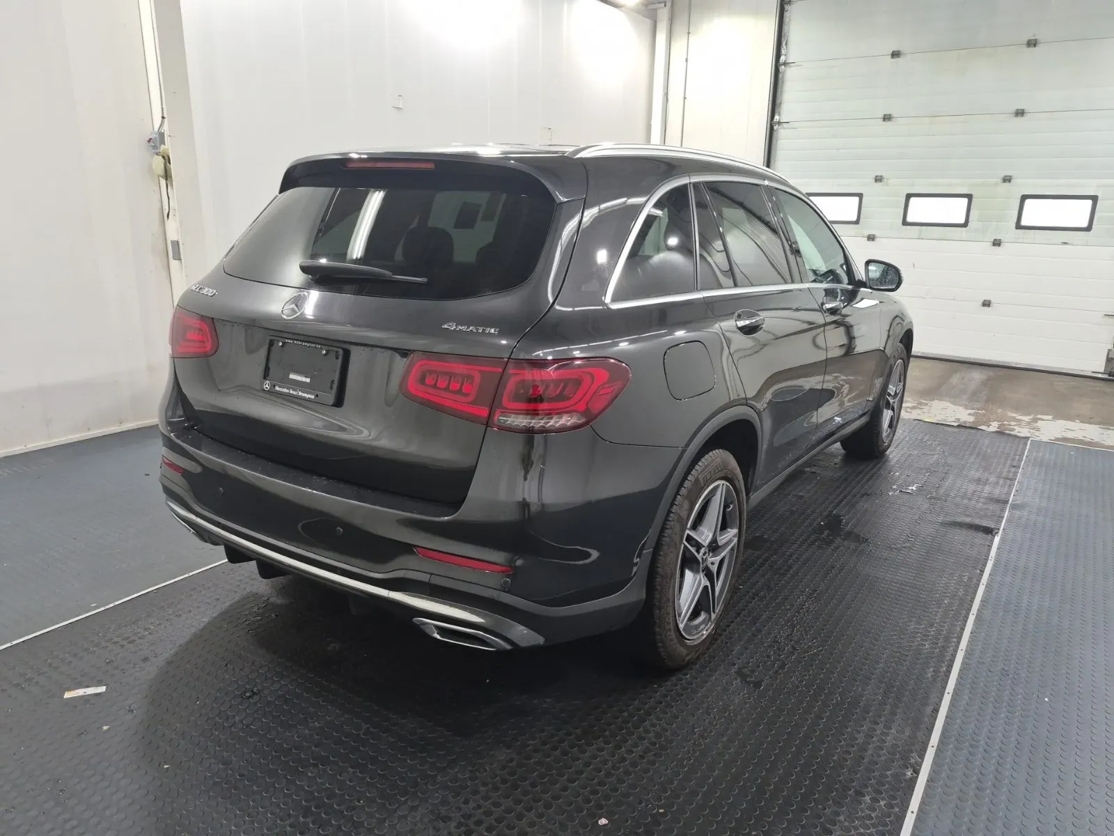 Passenger Rear 3/4 Photo