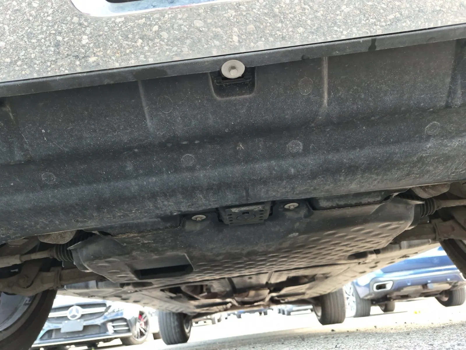 Undercarriage - Front Photo