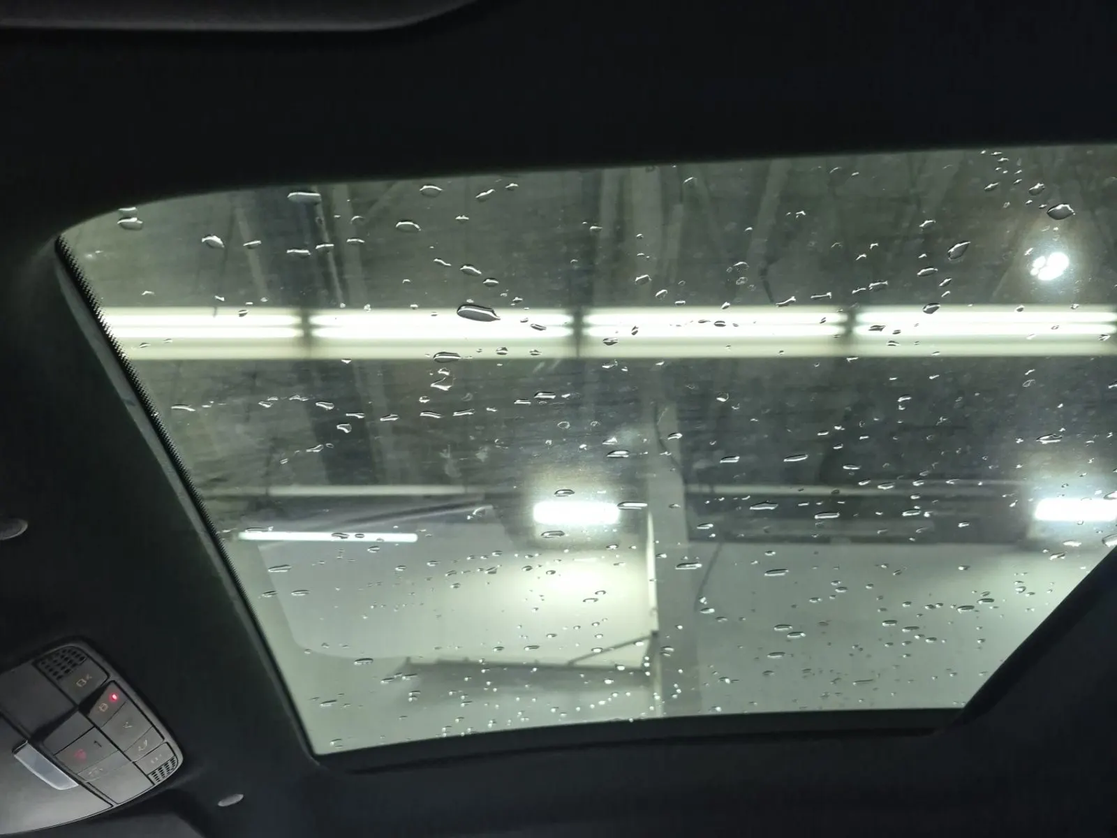 Interior Roof Photo