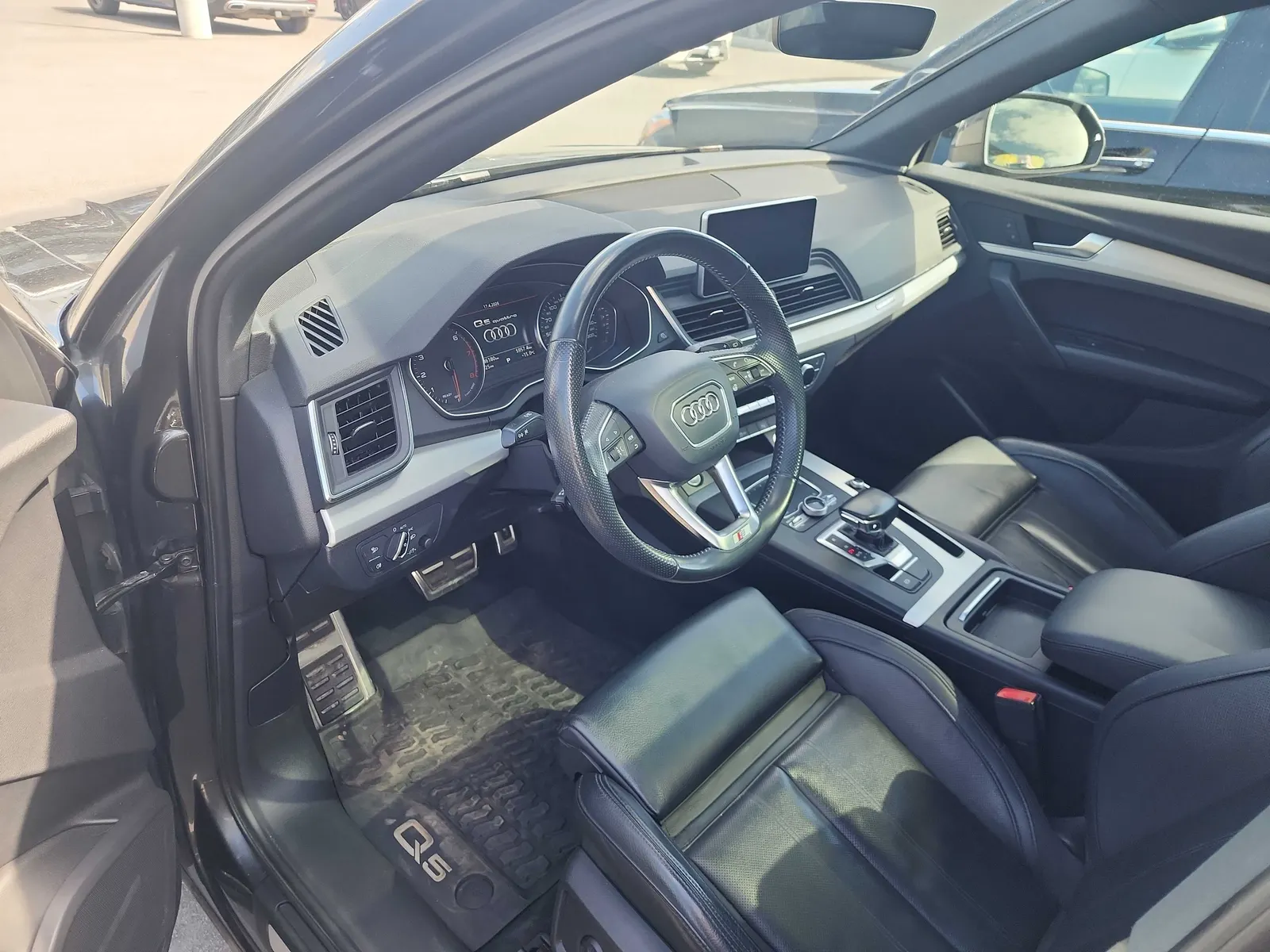 Interior driver side