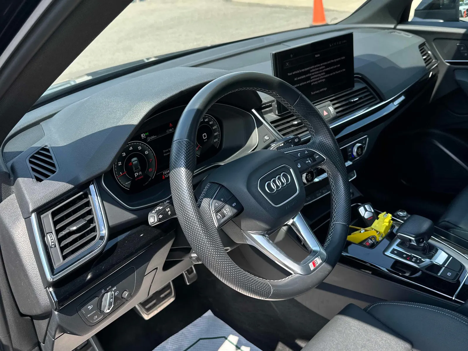 Interior driver side