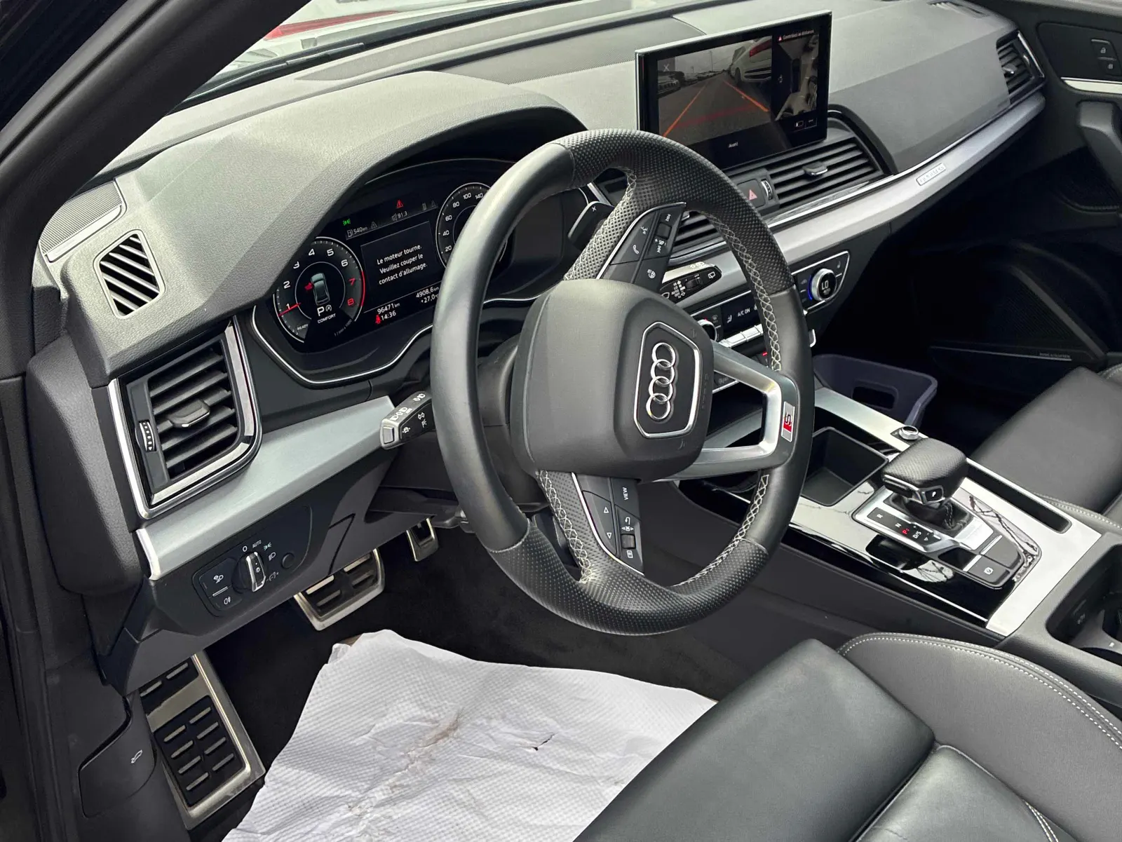 Interior driver side
