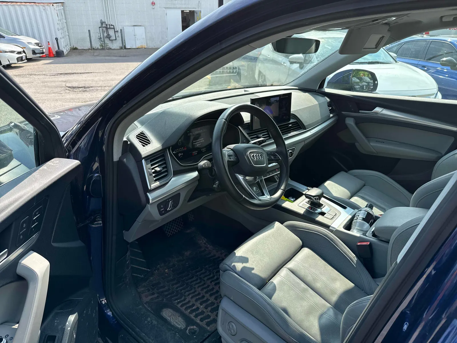 Interior driver side