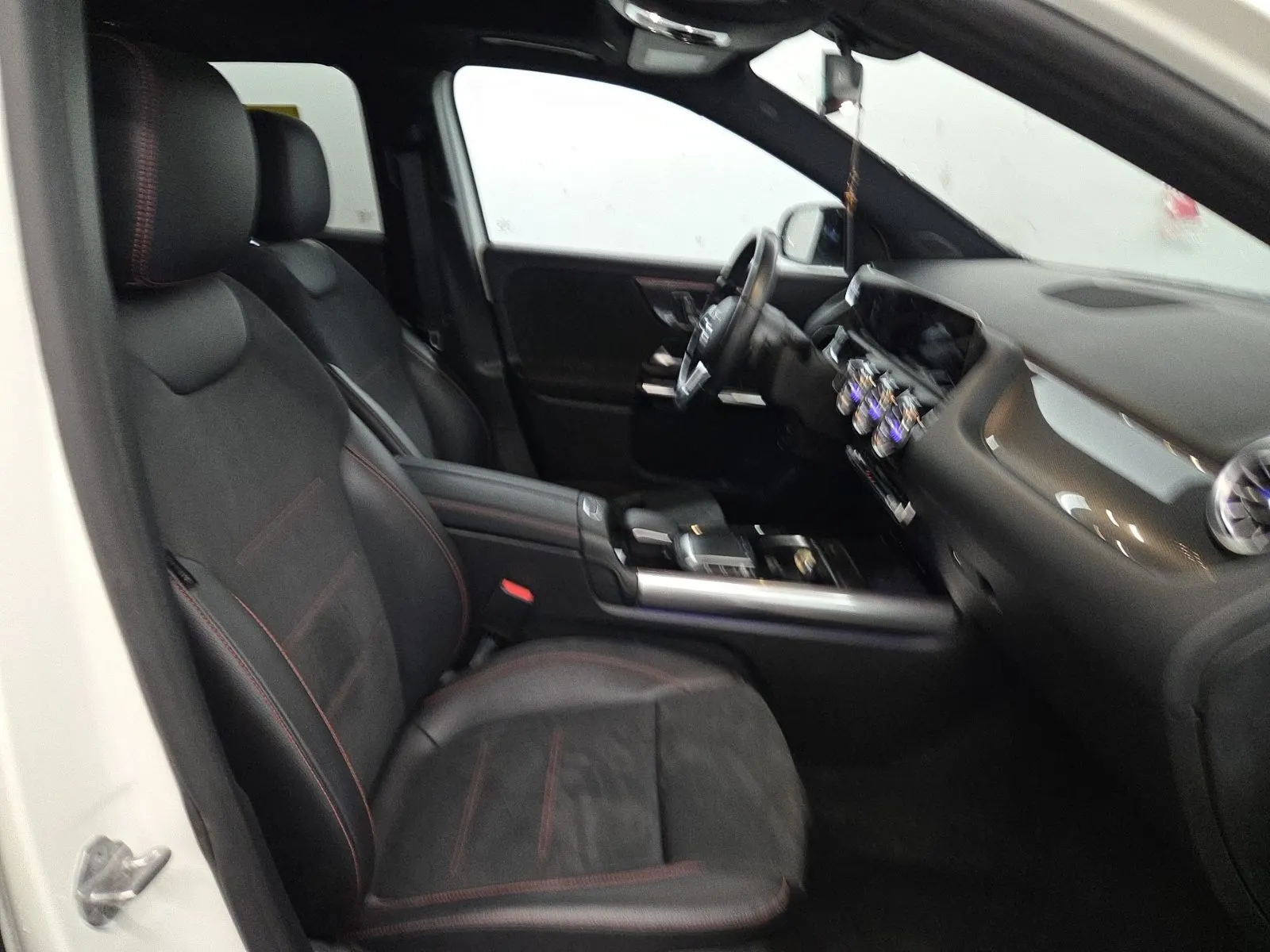 Right Side Interior Photo