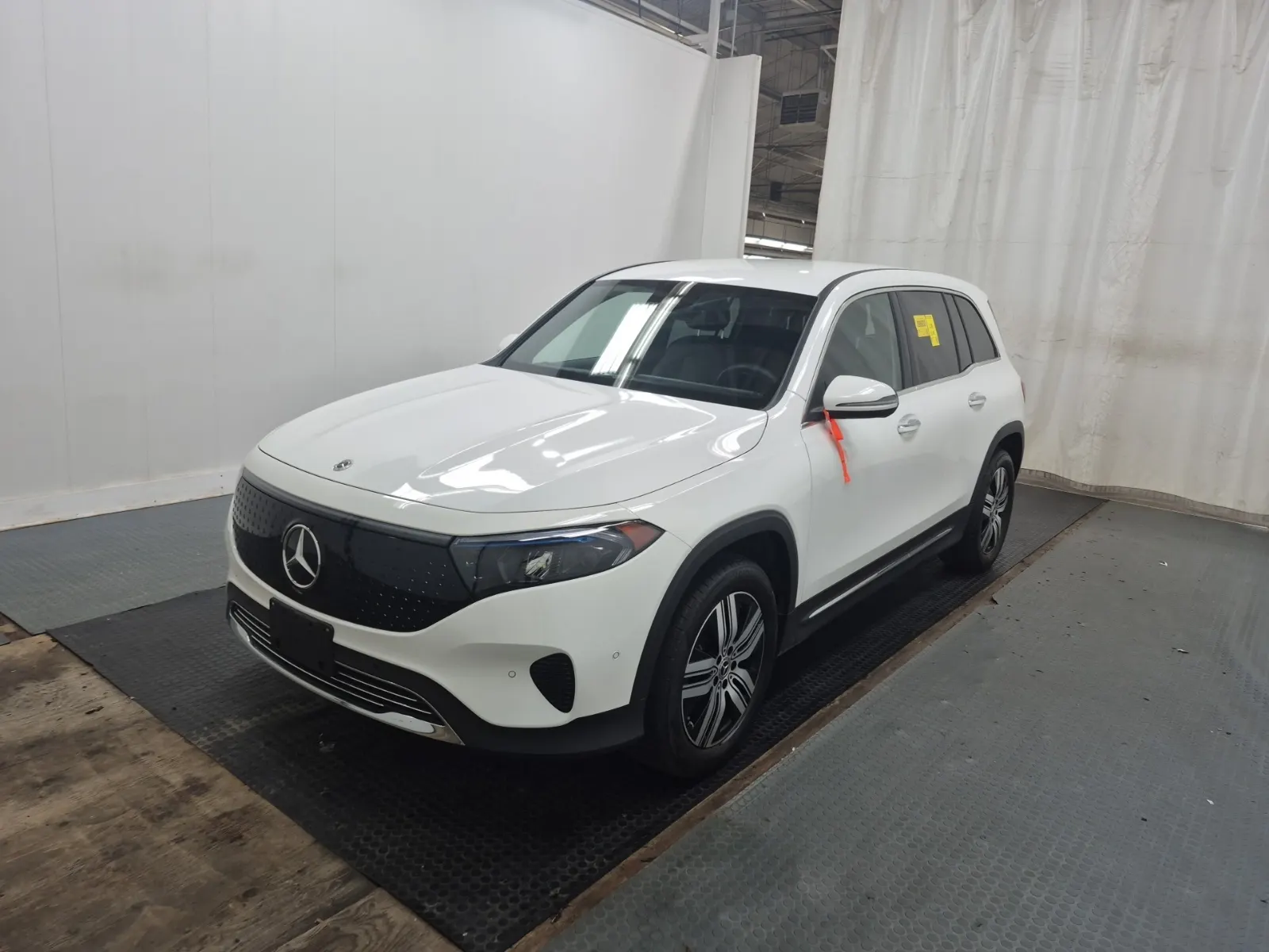2025 Mercedes-Benz EQB