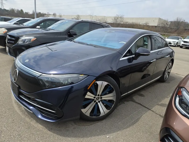 2022 Mercedes-Benz EQS