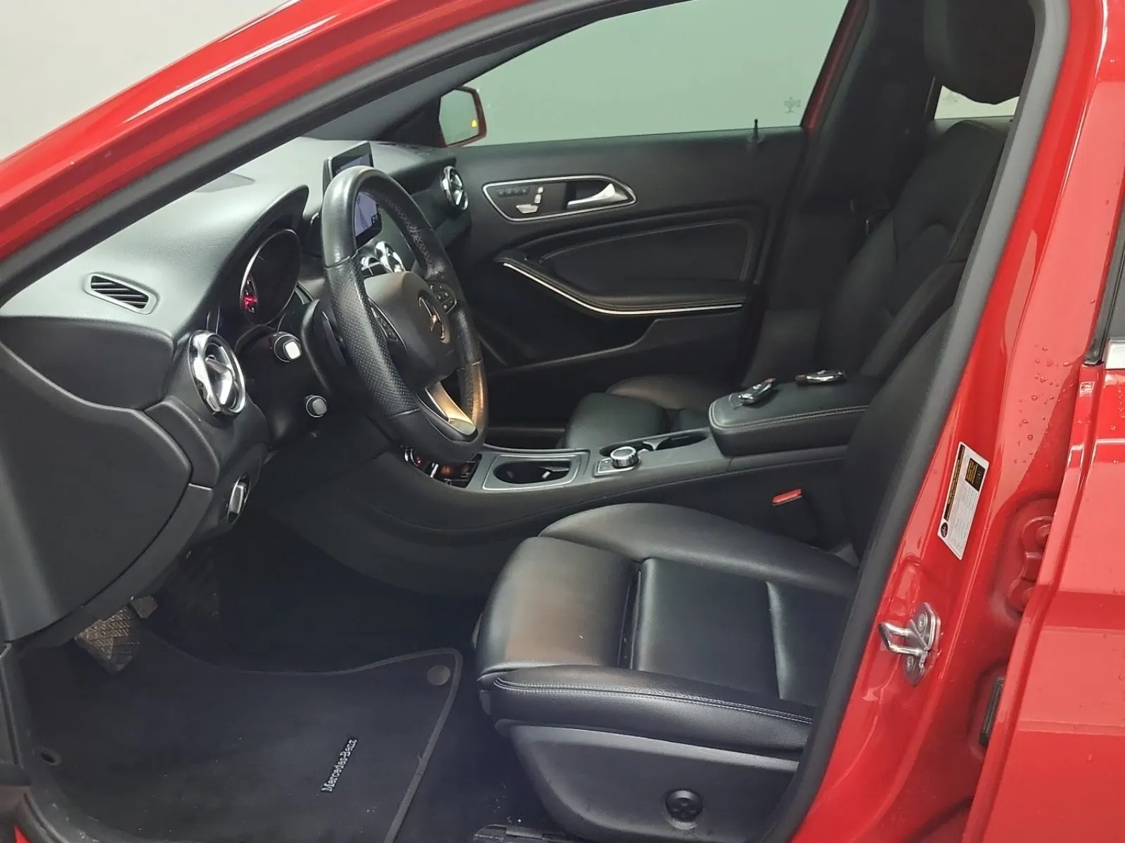 Front Interior Photo
