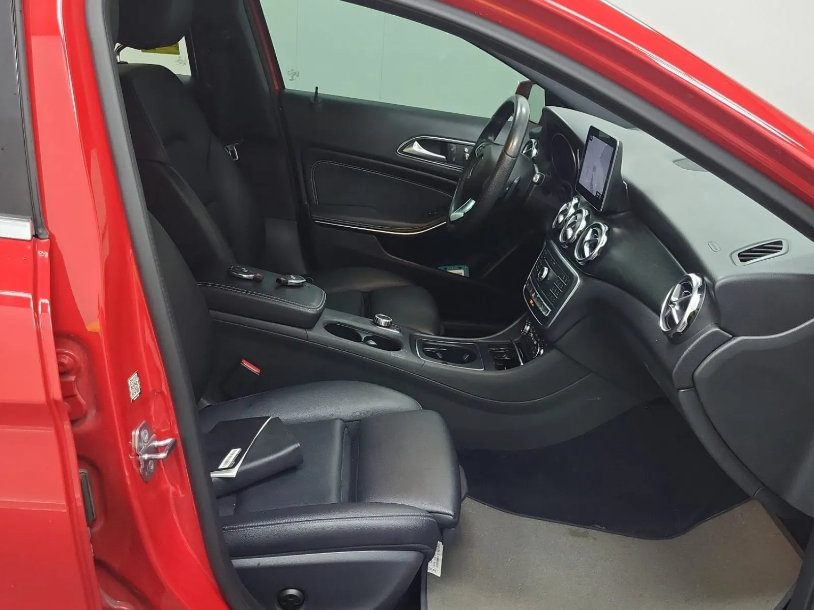 Right Side Interior Photo