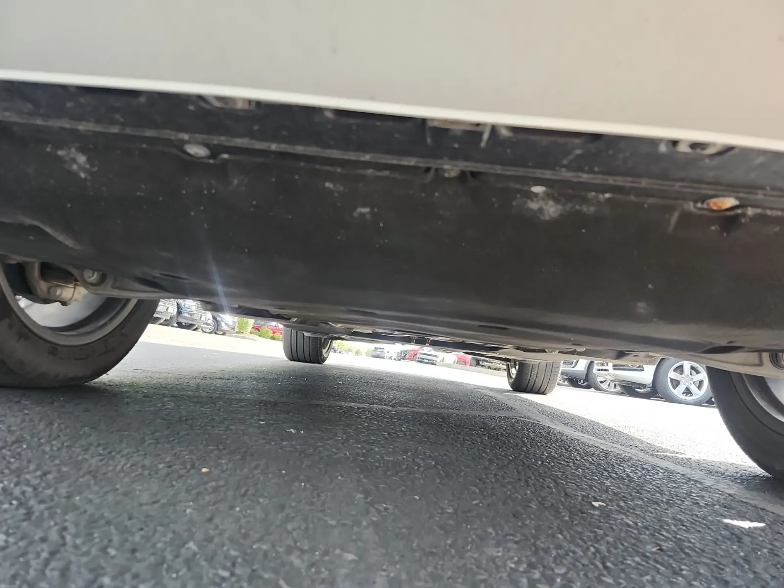 Undercarriage - Front Photo