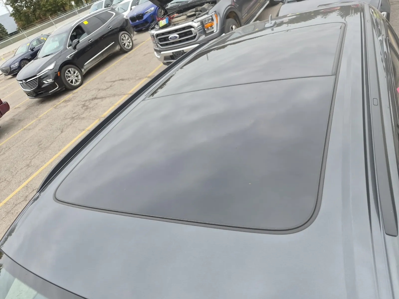 Exterior Roof Photo