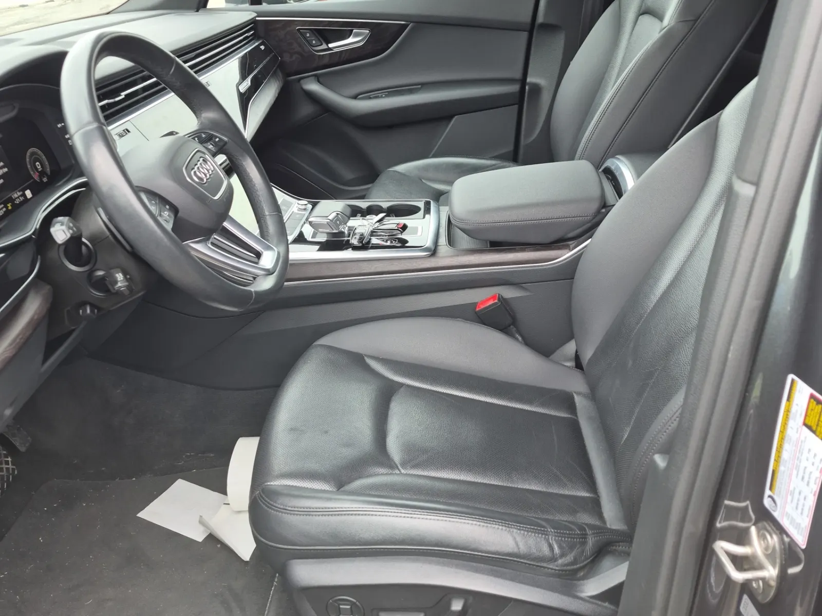 Front Interior Photo