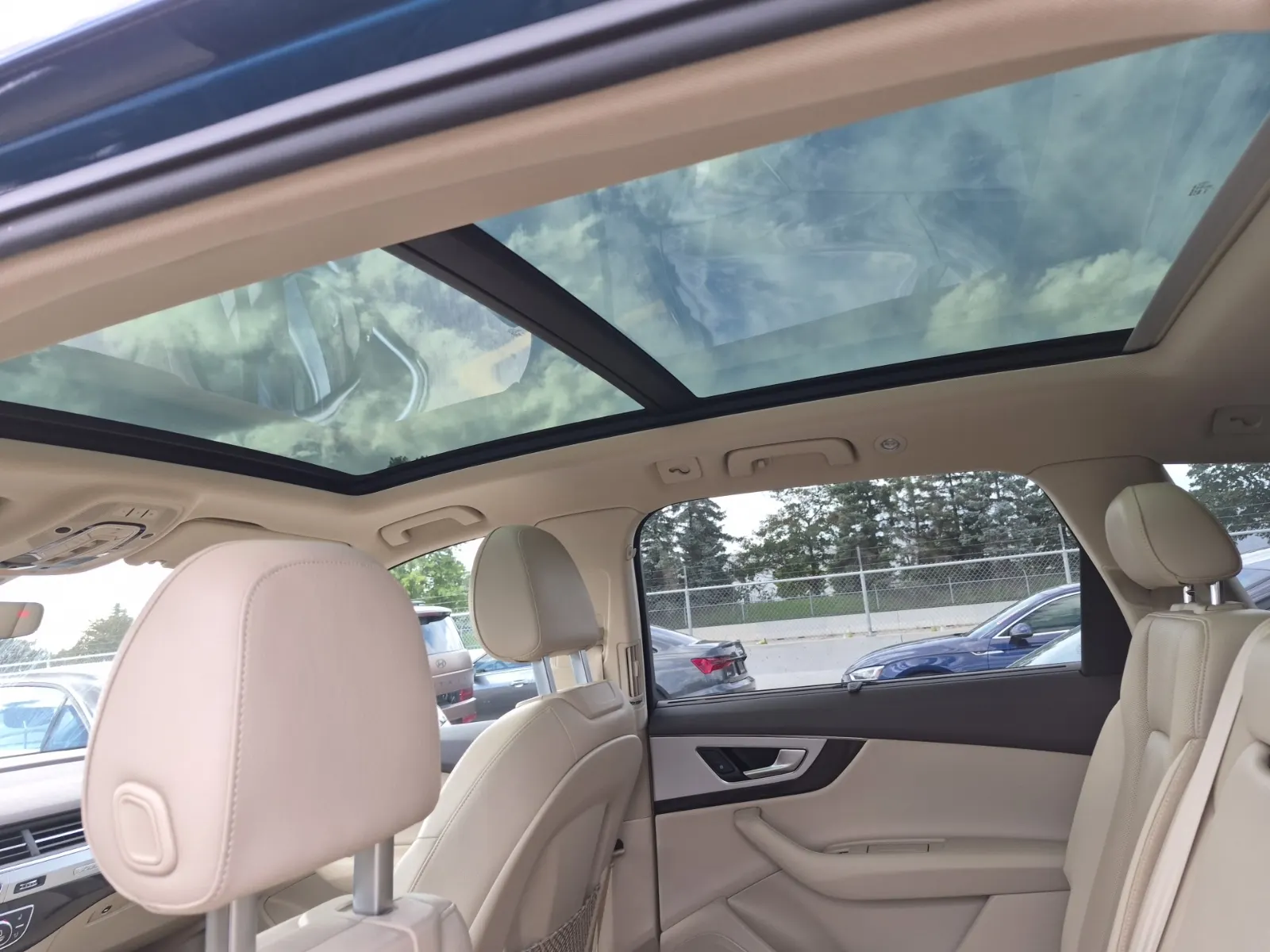 Interior Roof Photo