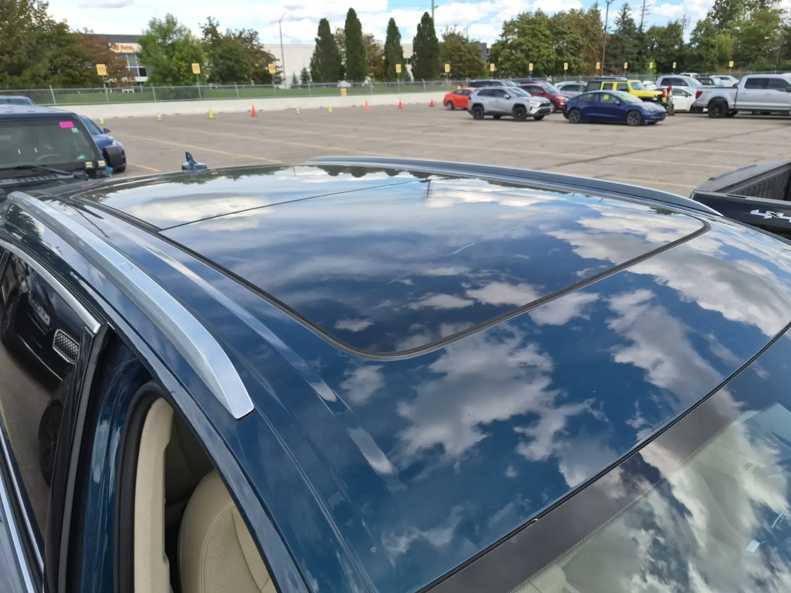 Exterior Roof Photo