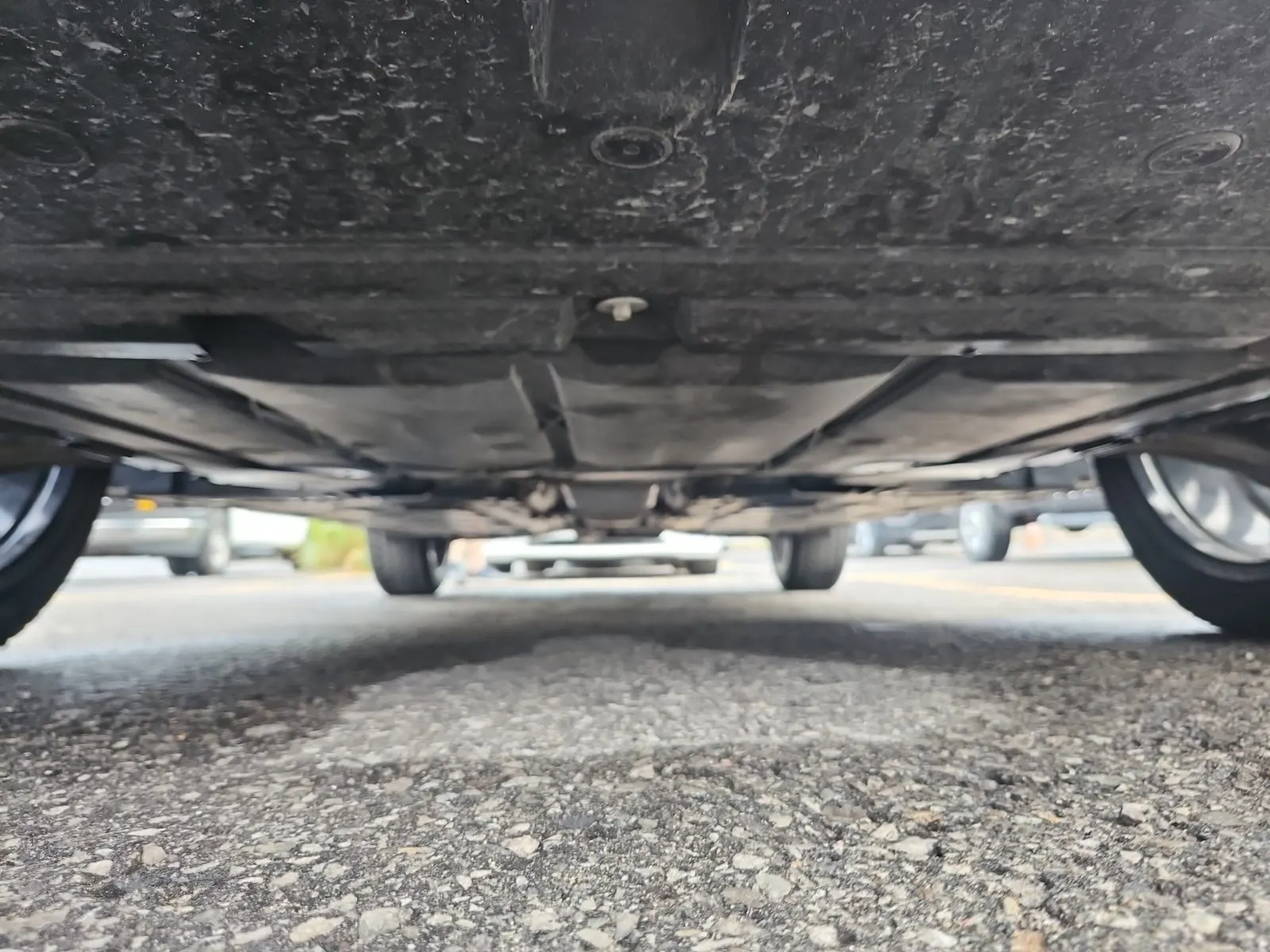 Undercarriage - Front Photo