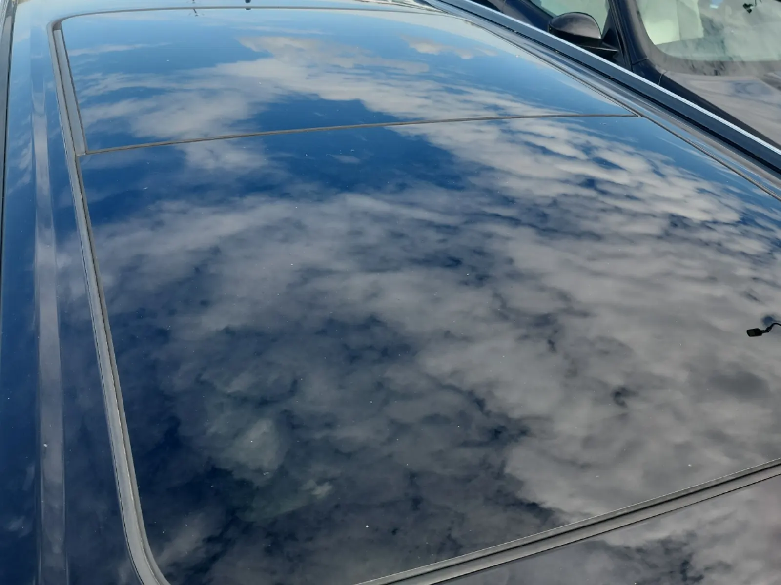 Exterior Roof Photo