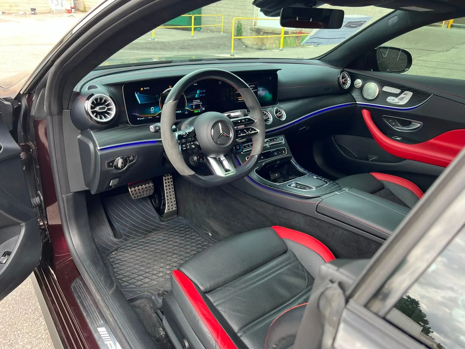 Interior driver side