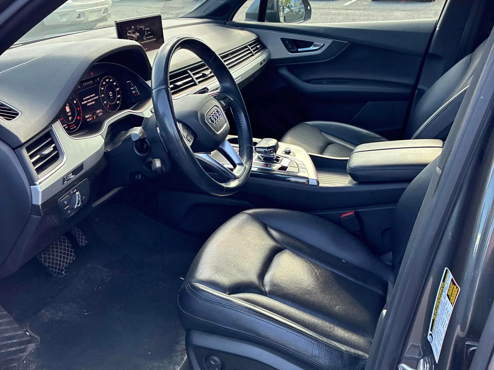 Interior driver side