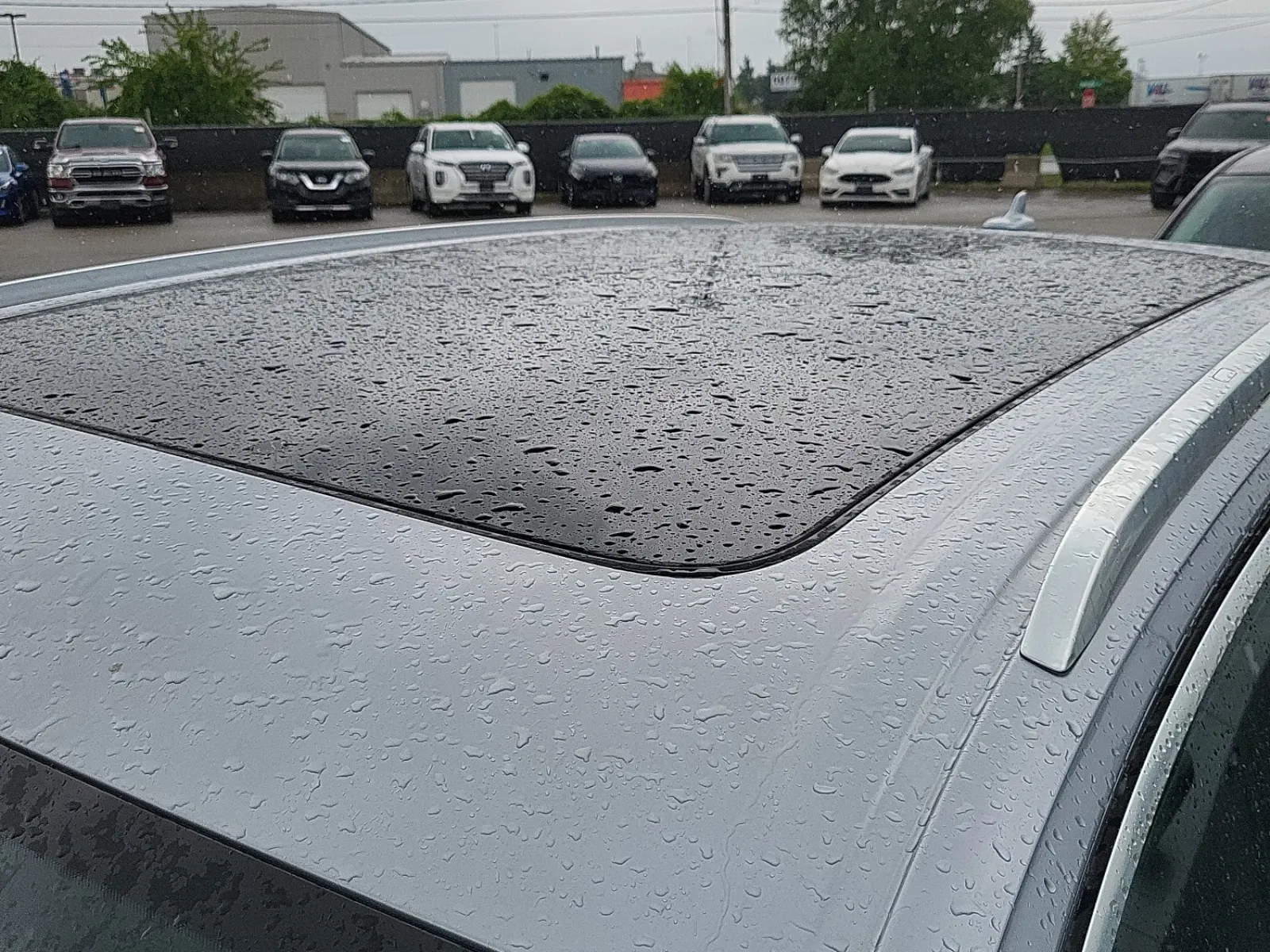 Exterior Roof Photo
