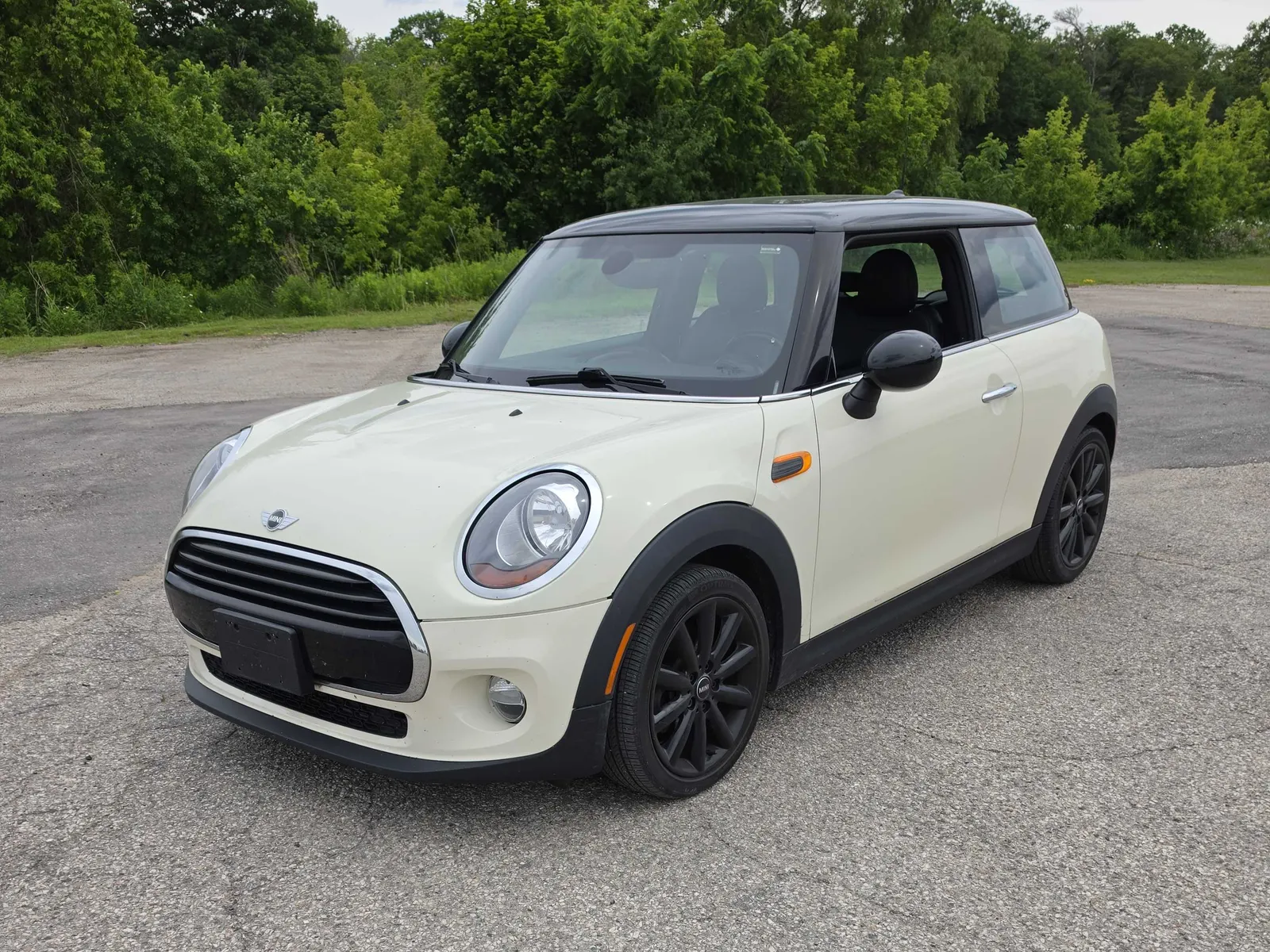 2016 MINI Cooper Hardtop