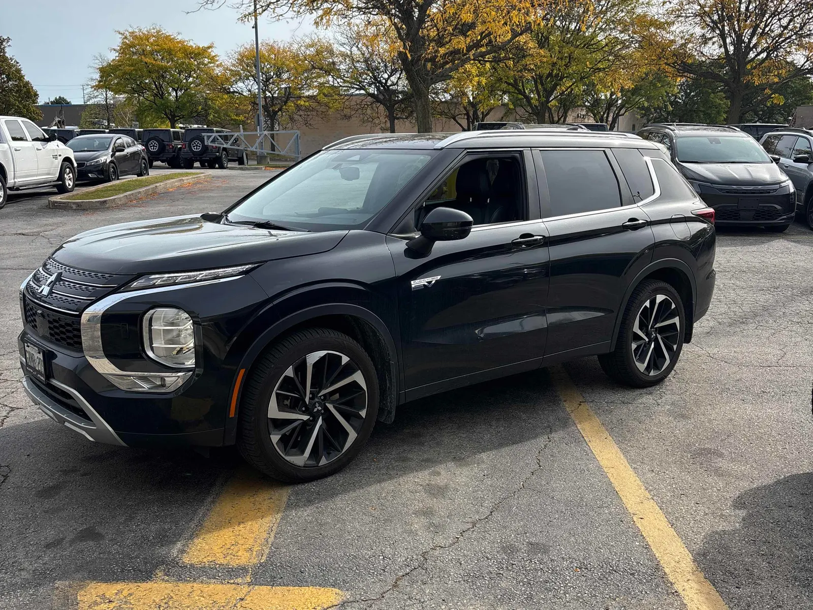 2023 Mitsubishi Outlander PHEV