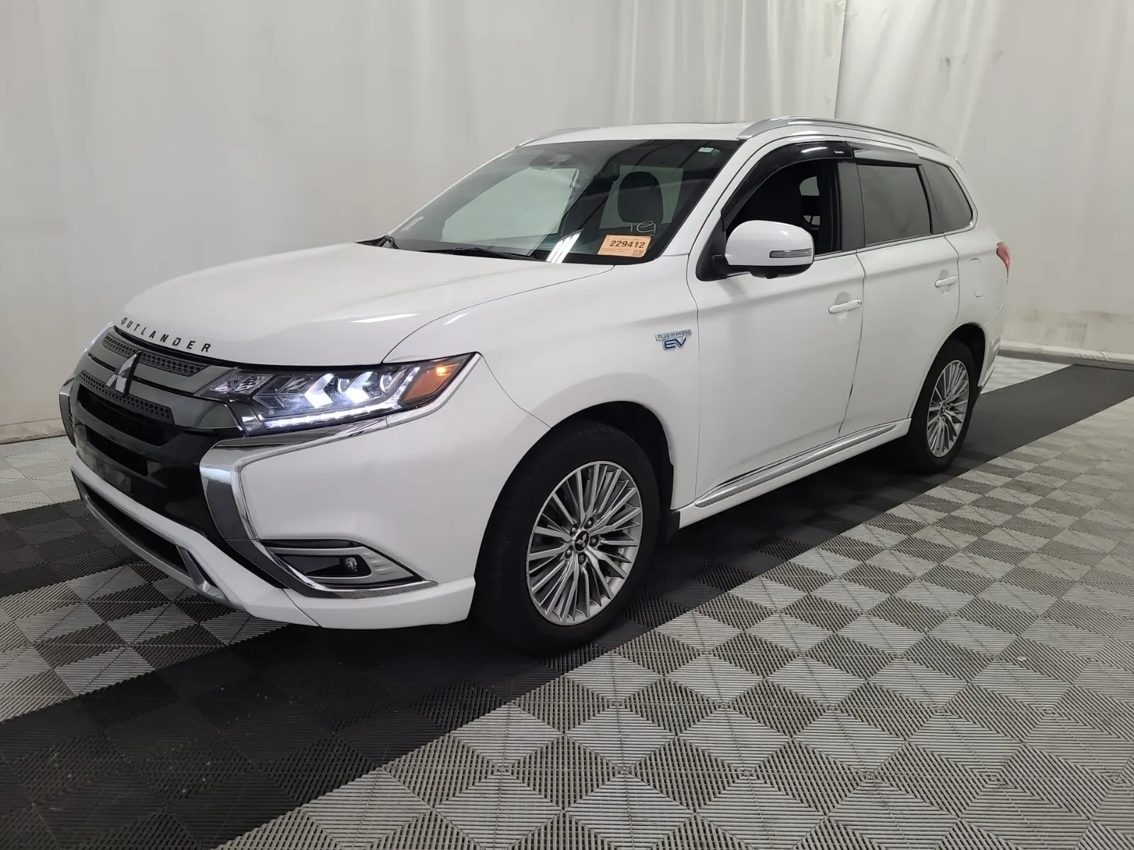 2022 Mitsubishi Outlander PHEV