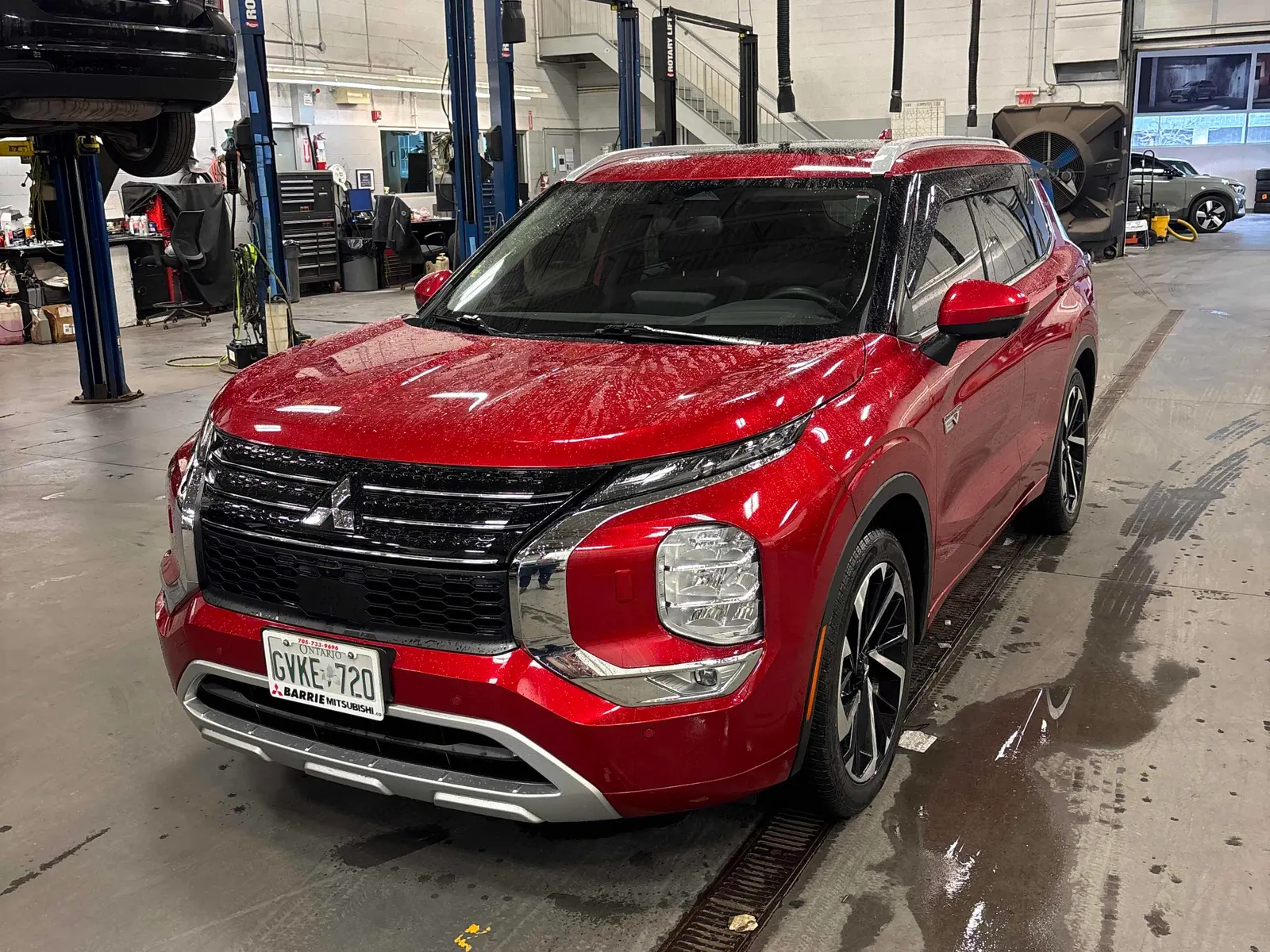 2023 Mitsubishi Outlander PHEV