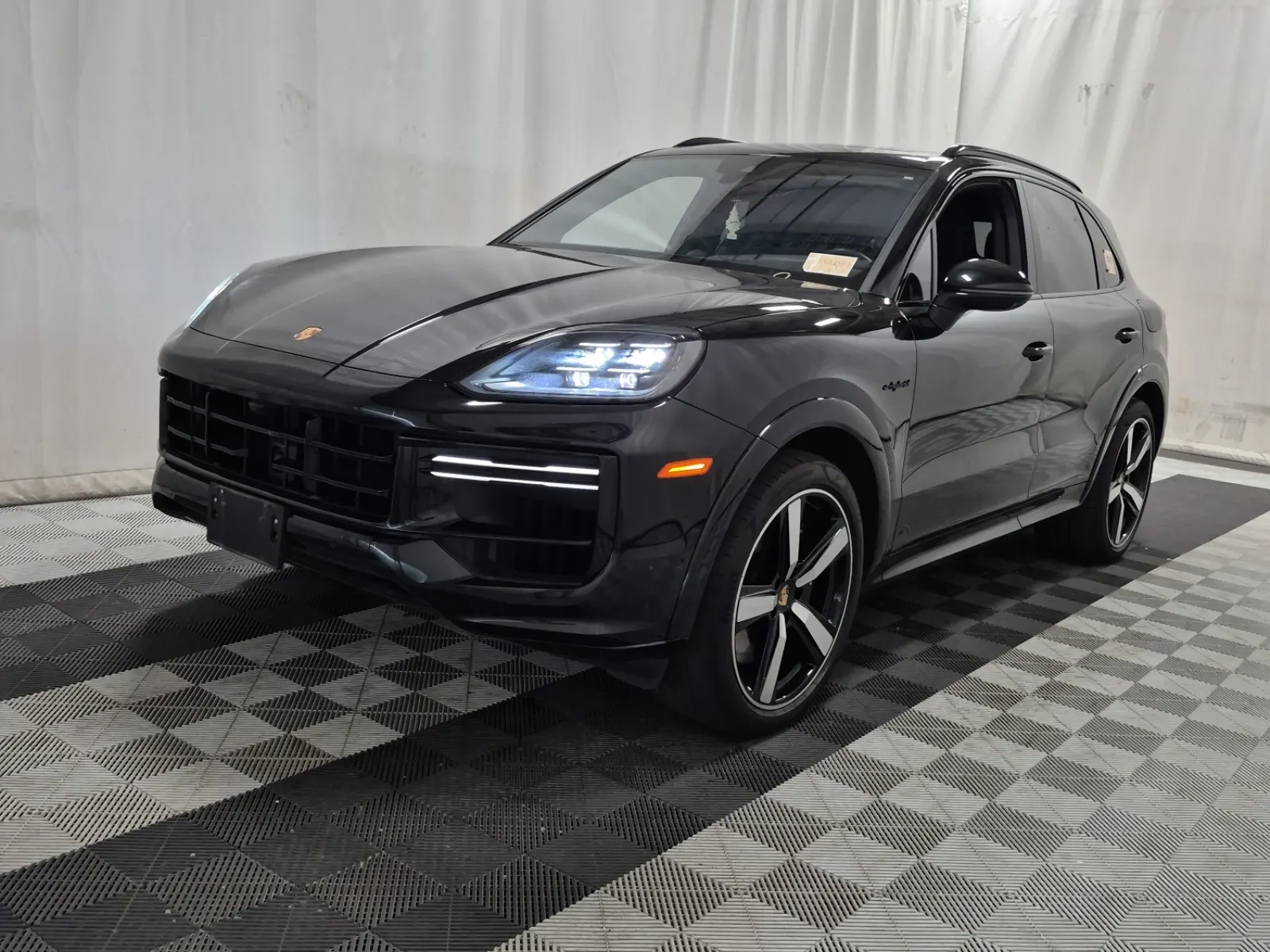 2024 Porsche Cayenne