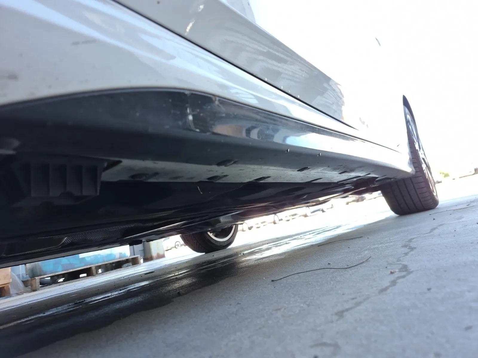 Undercarriage - Driver Photo