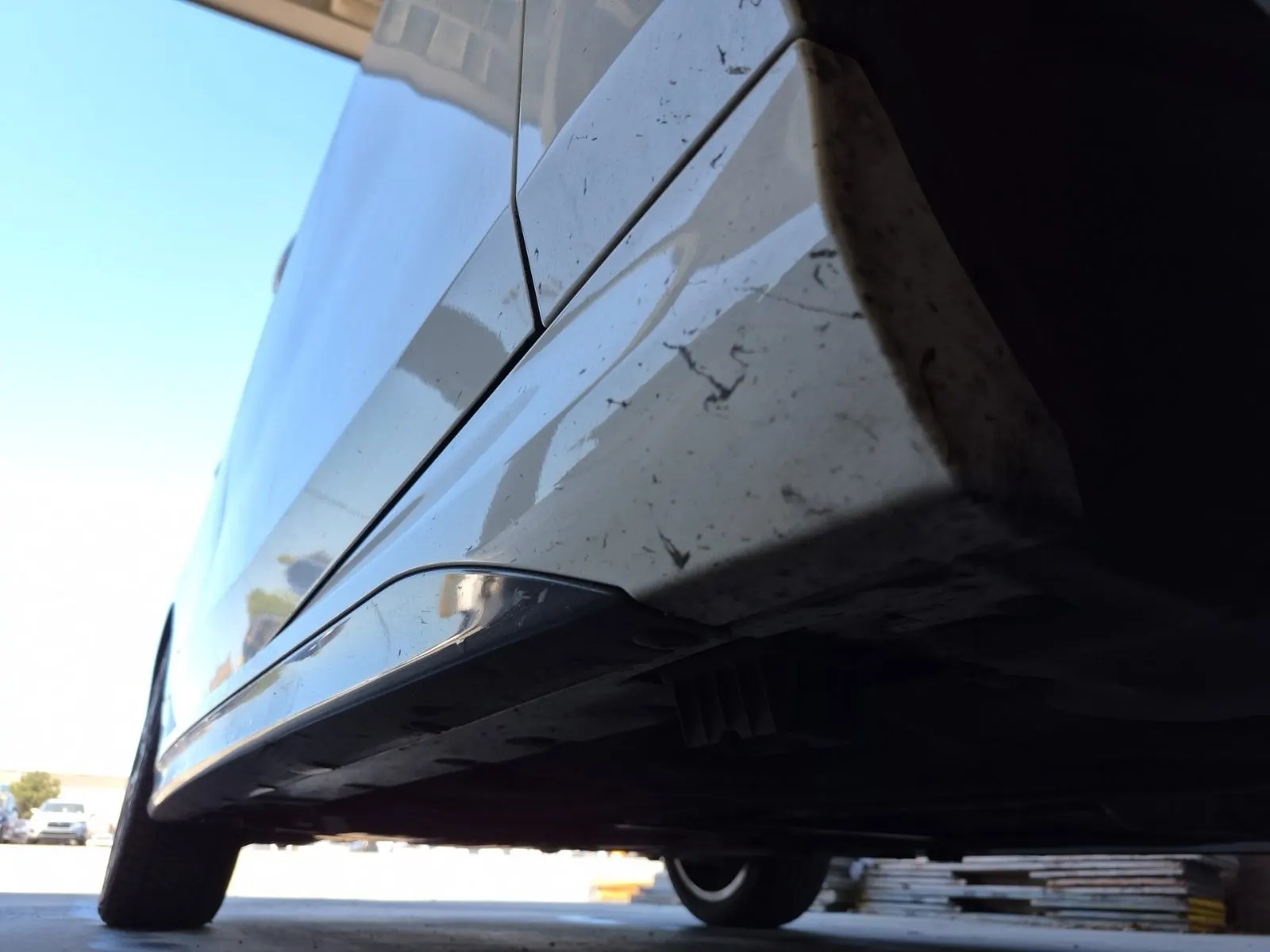 Undercarriage - Passenger Photo