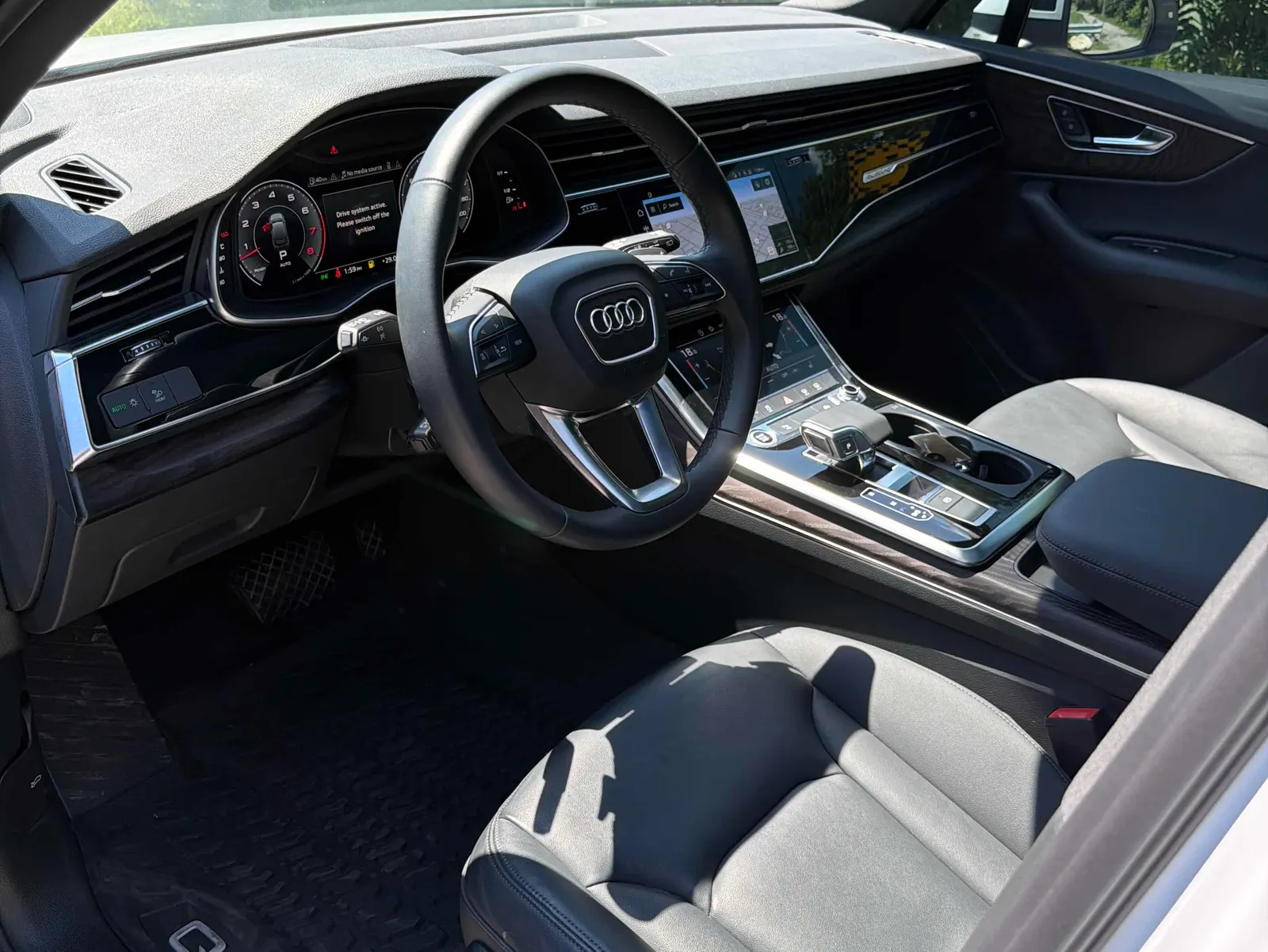 Interior driver side