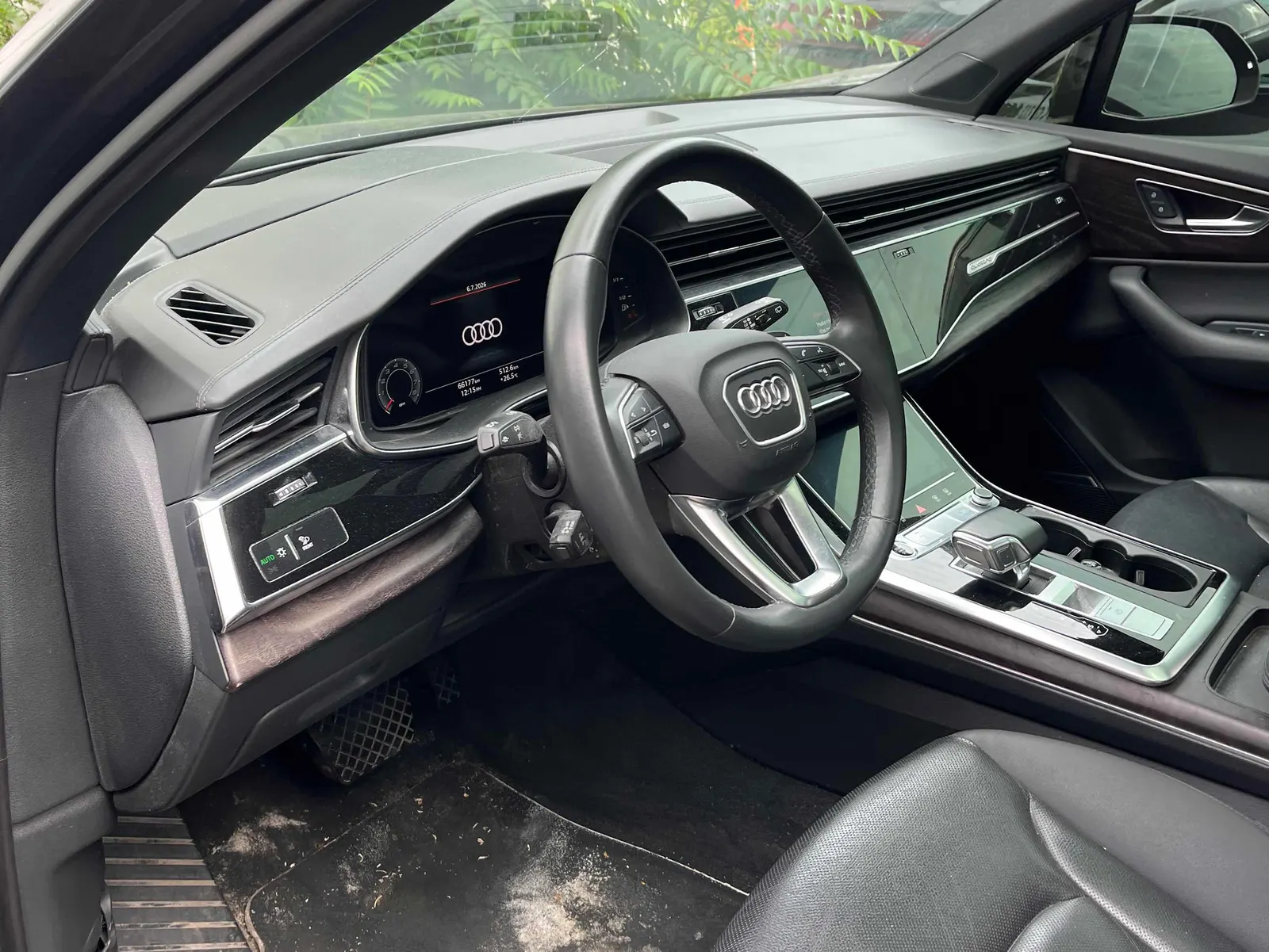 Interior driver side