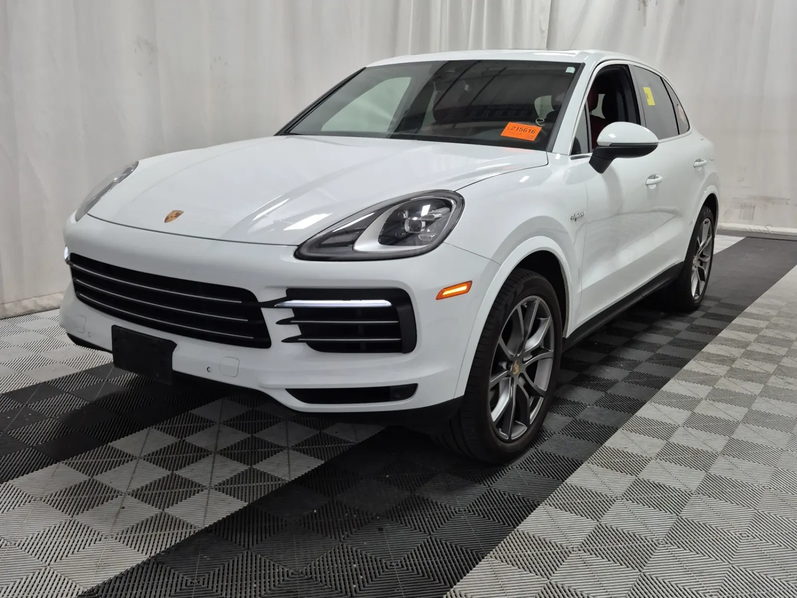2023 Porsche Cayenne