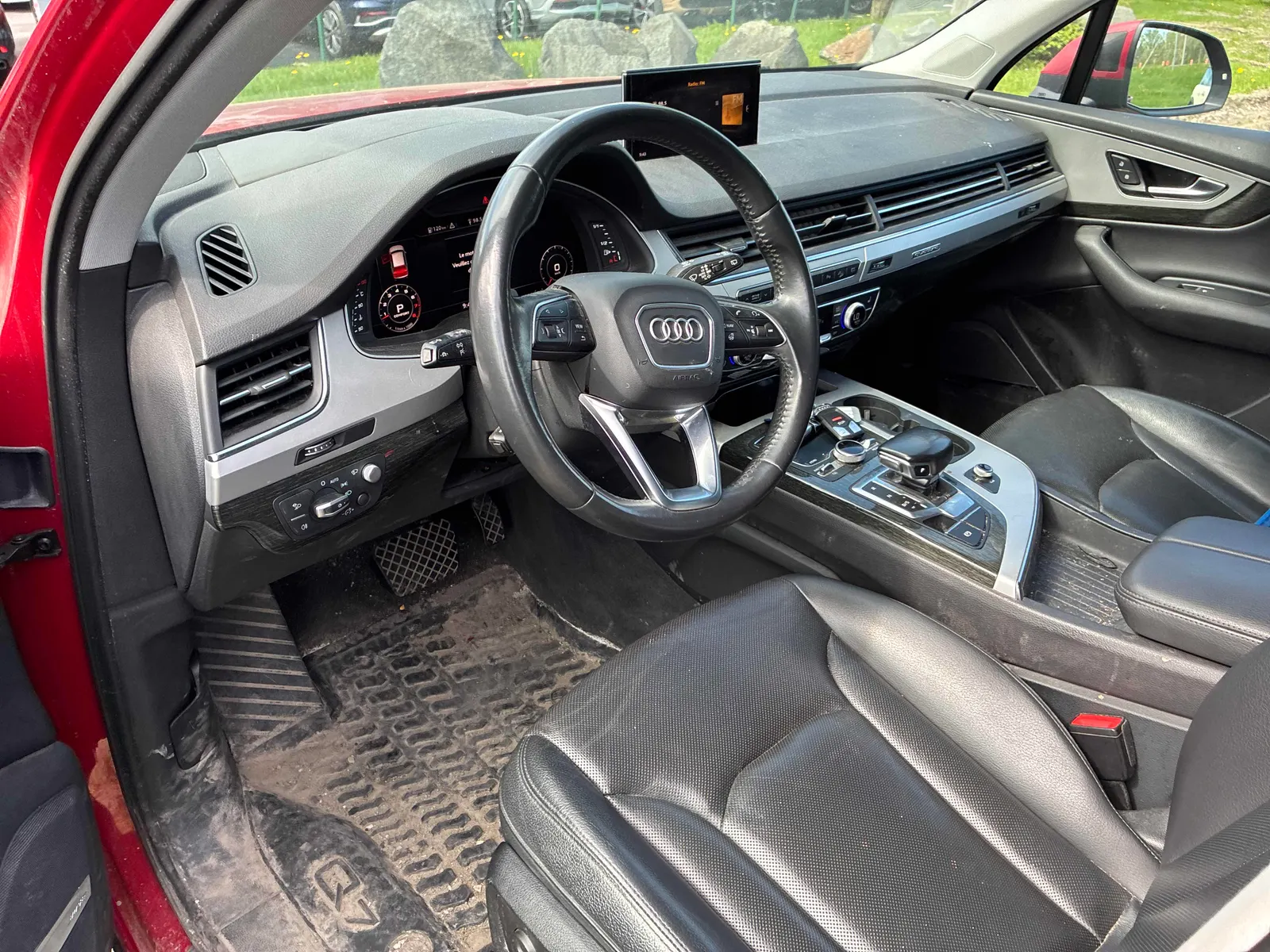 Interior driver side