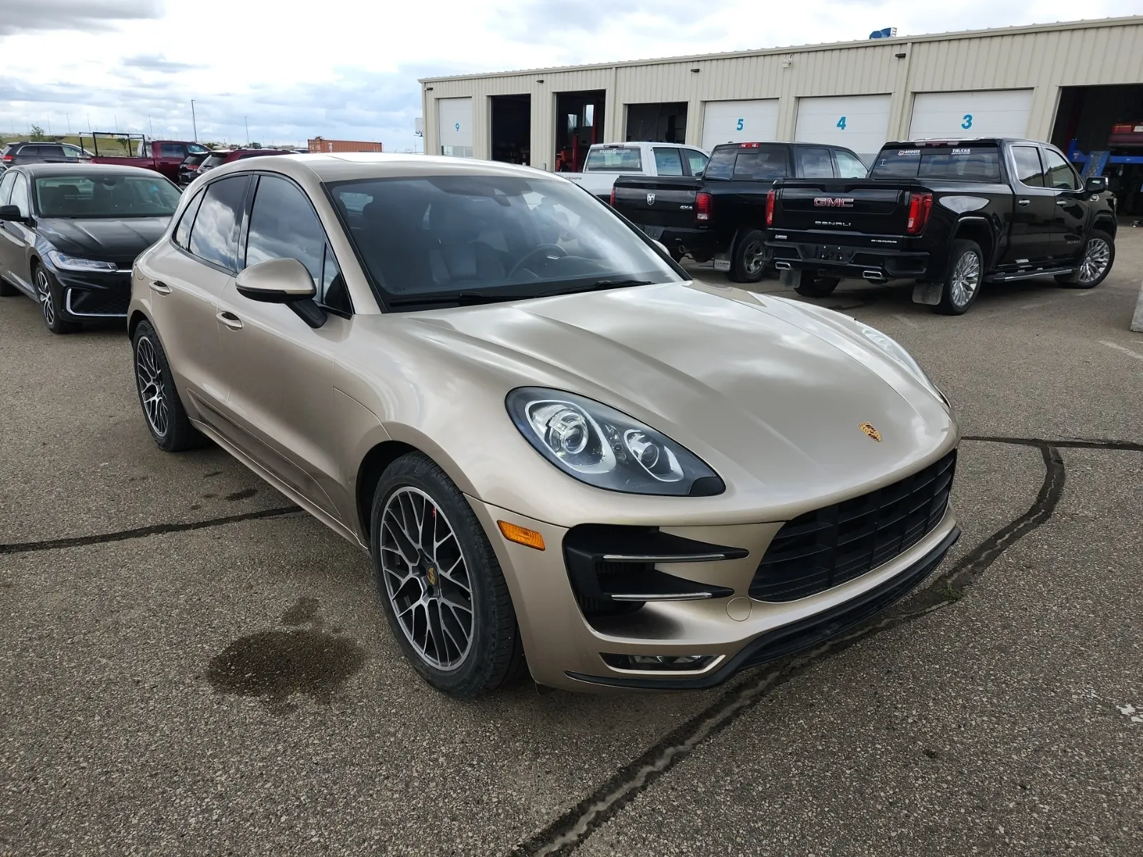 2015 Porsche Macan