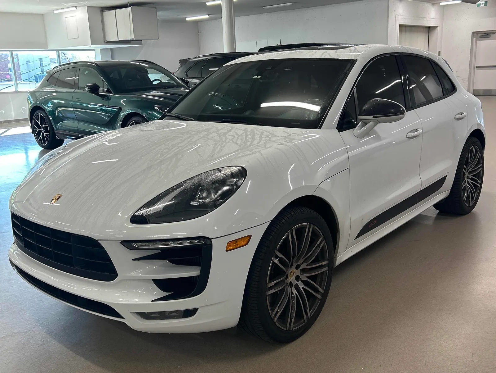 2017 Porsche Macan