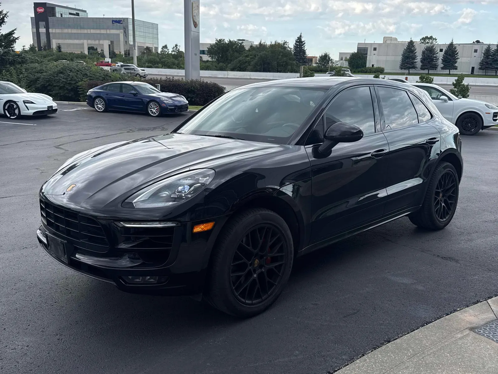 2017 Porsche Macan