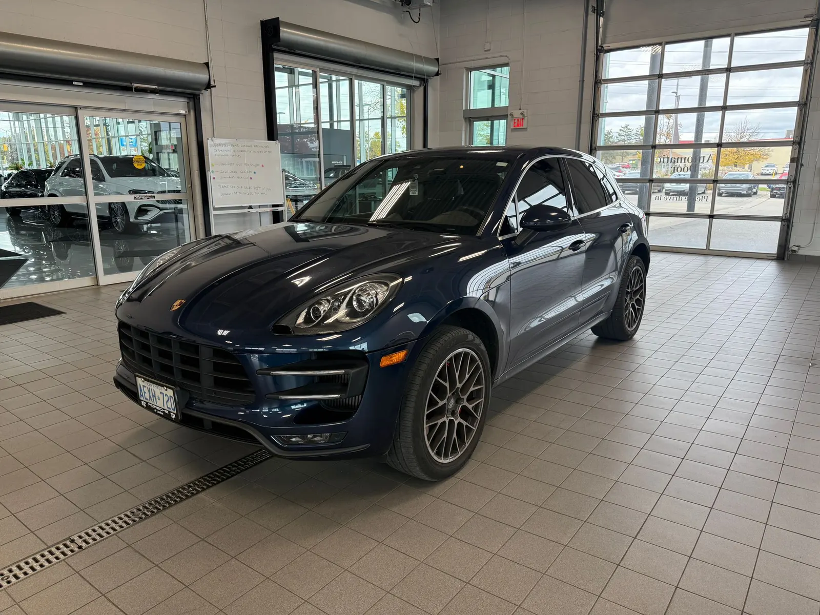2016 Porsche Macan