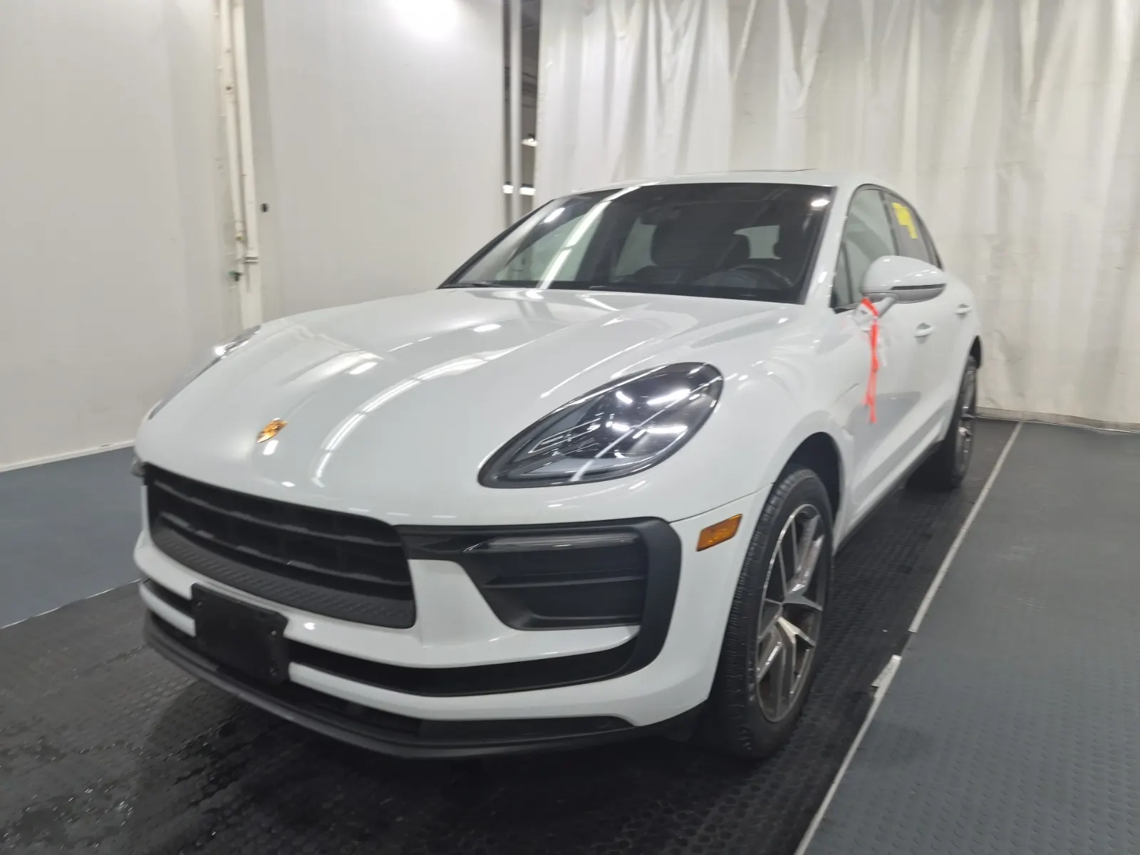2023 Porsche Macan