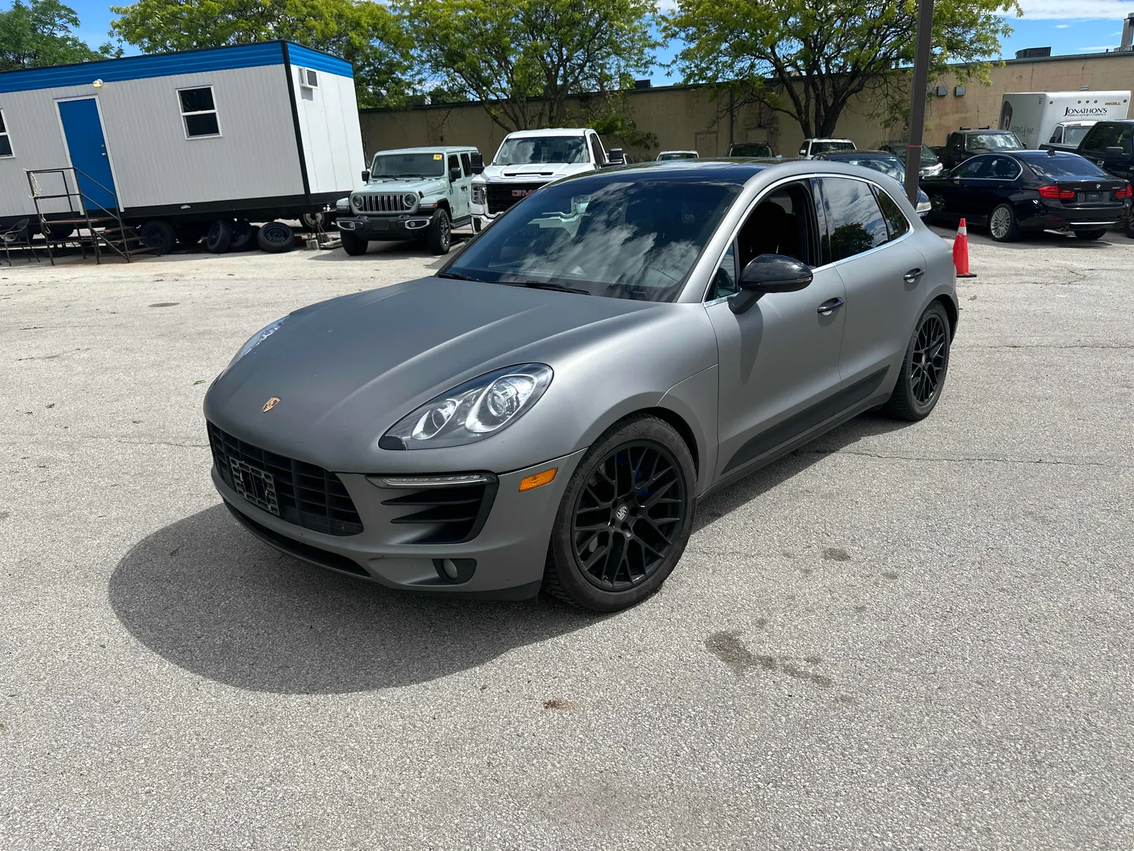 2016 Porsche Macan