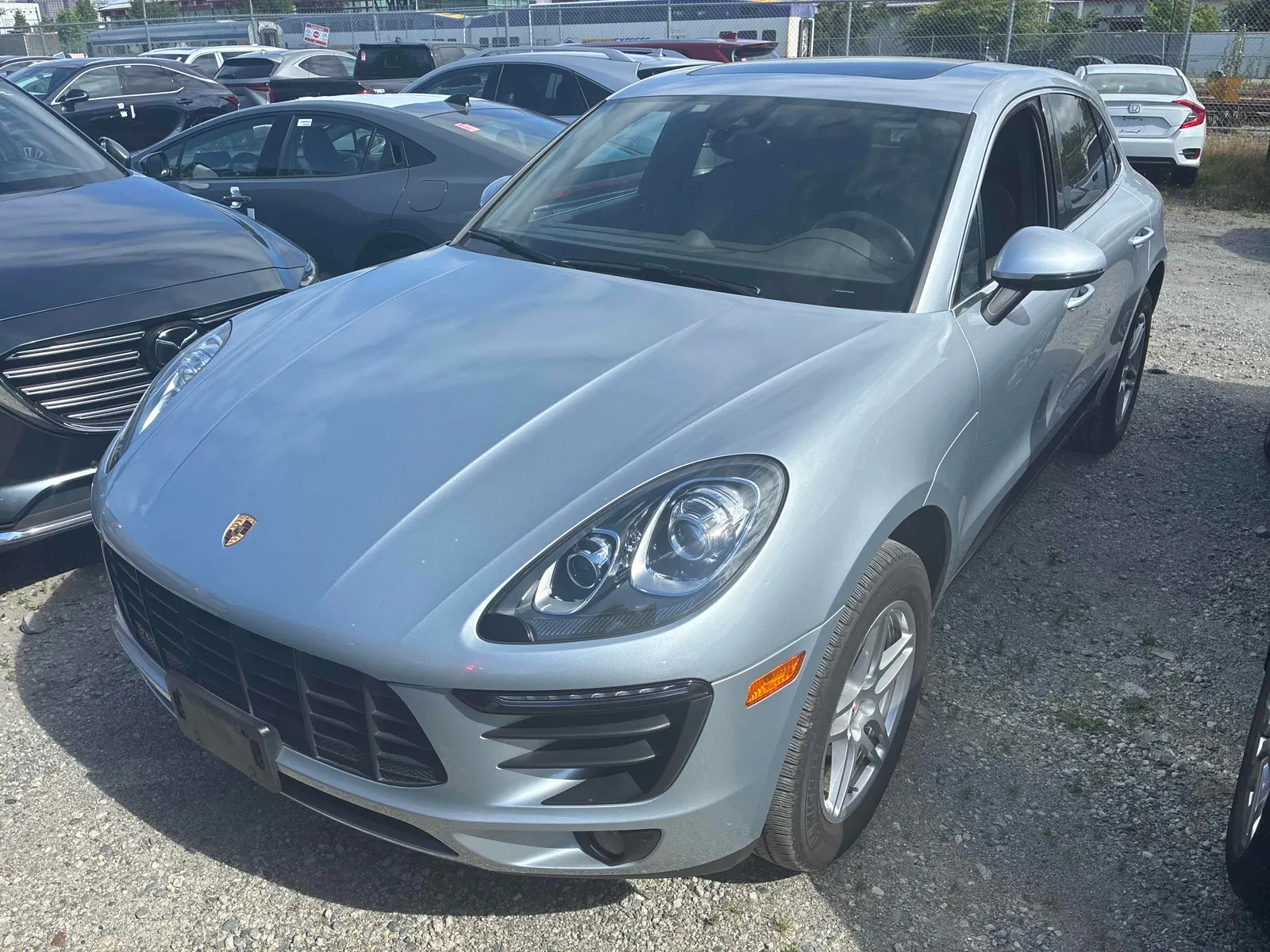 2015 Porsche Macan