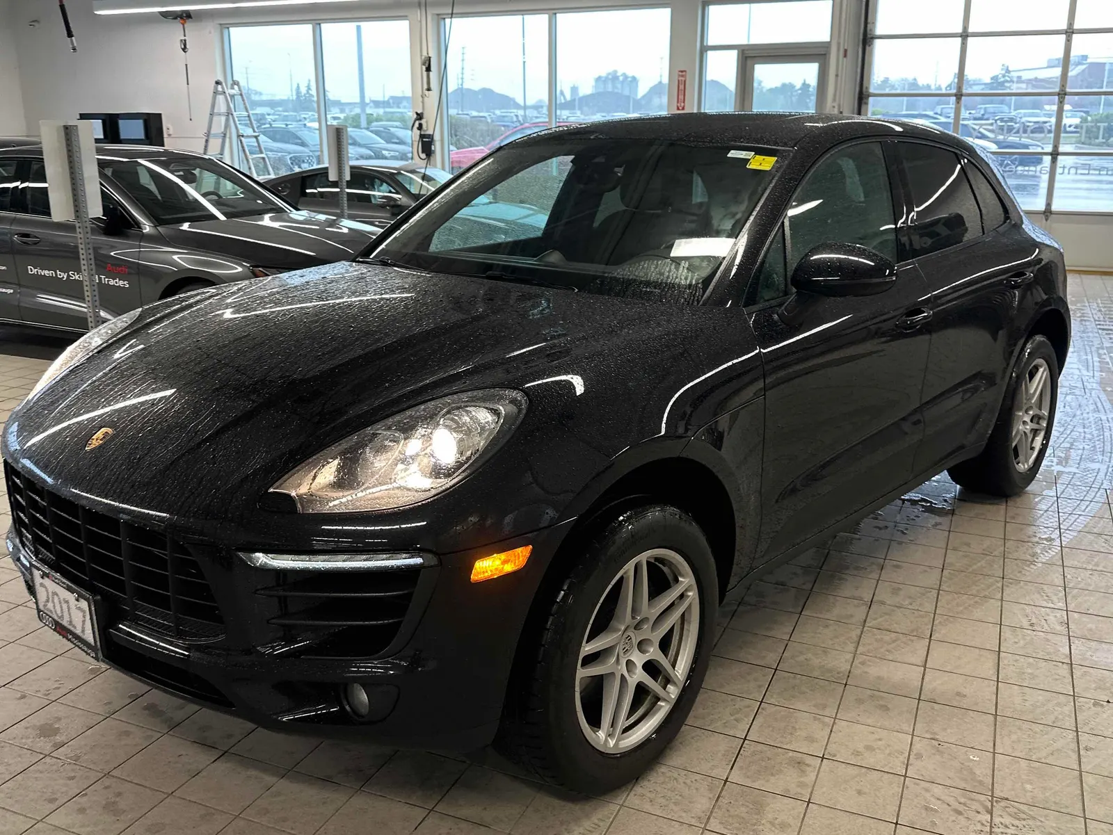 2017 Porsche Macan