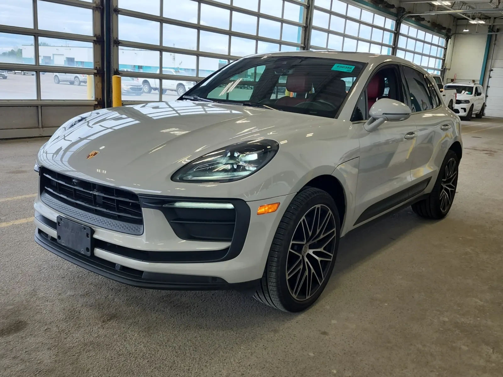 2023 Porsche Macan