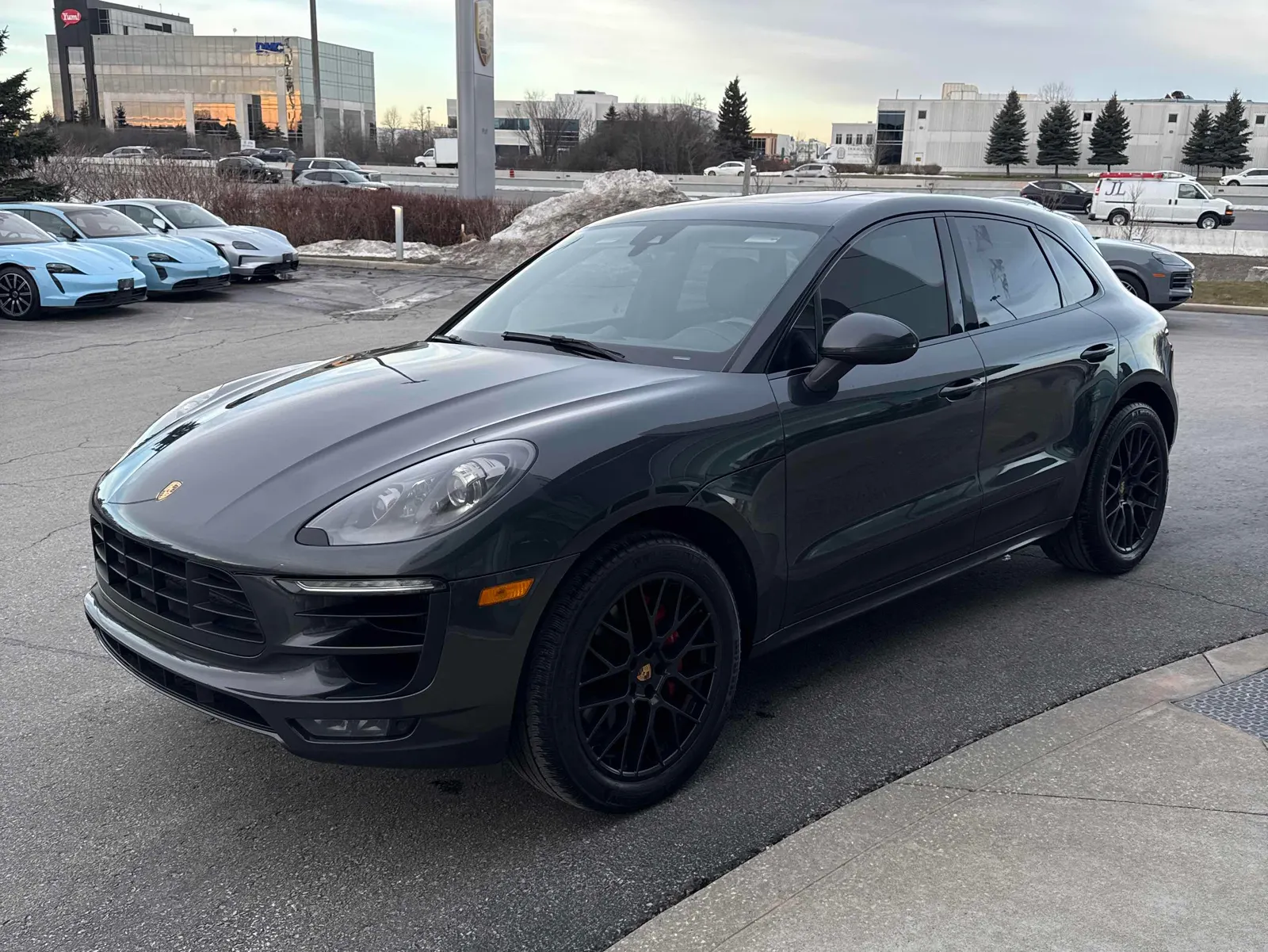 2017 Porsche Macan