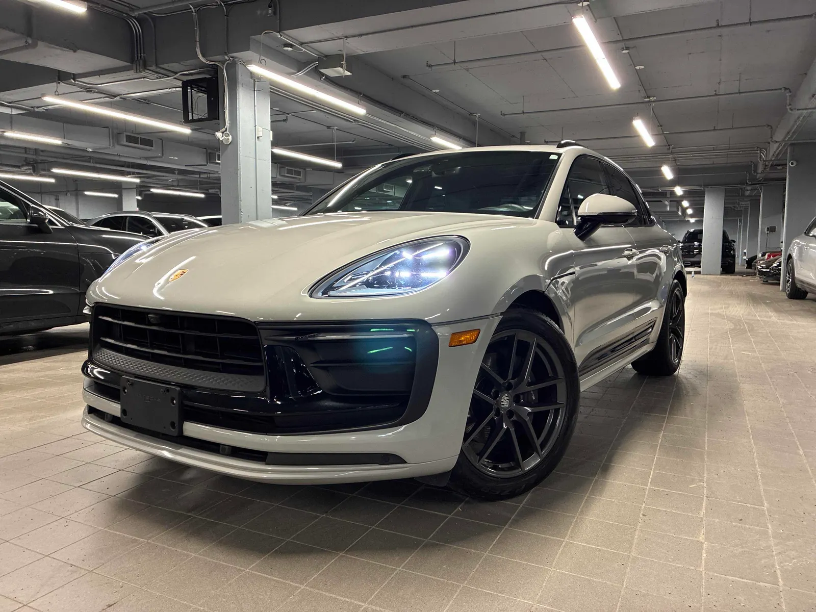 2023 Porsche Macan