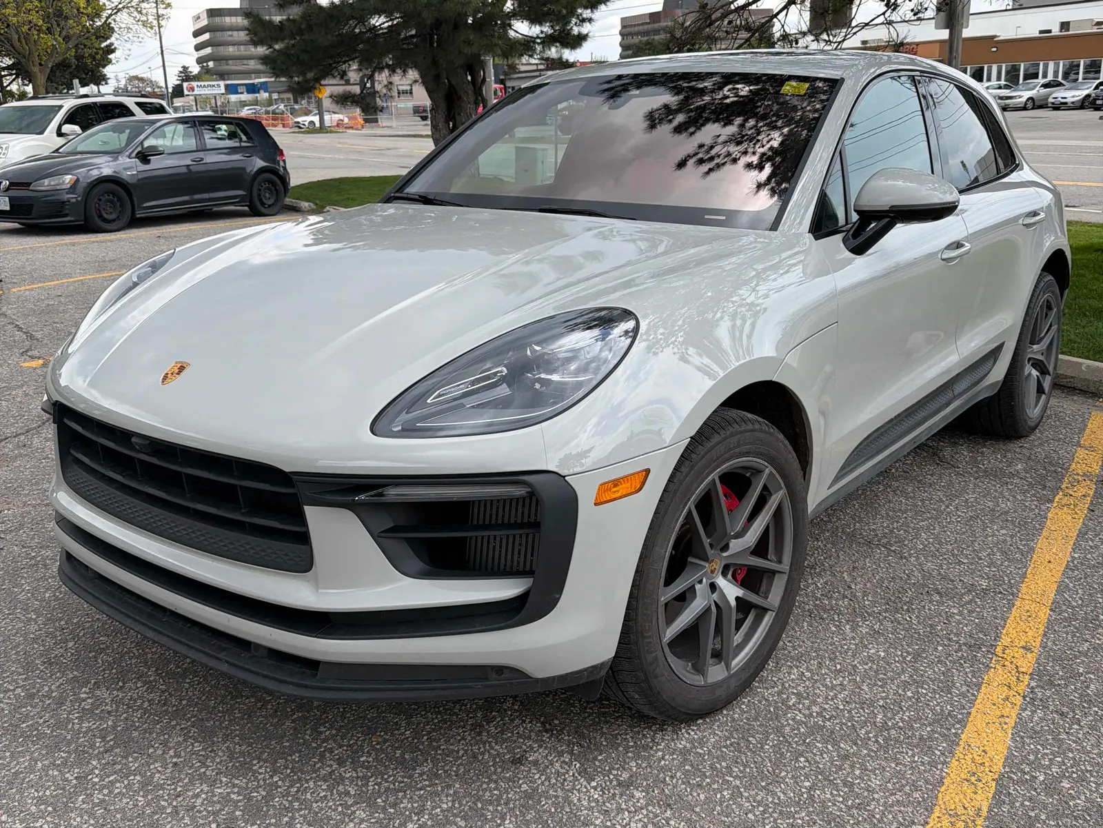 2022 Porsche Macan