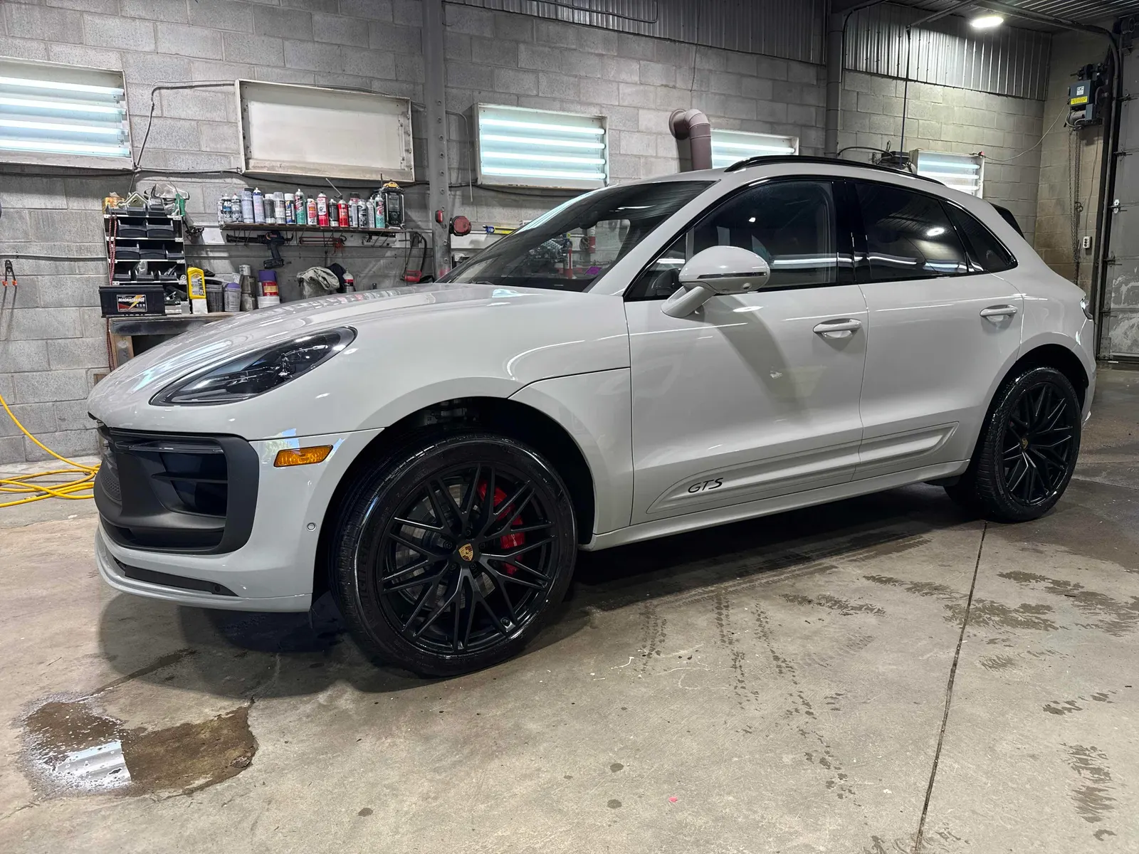 2023 Porsche Macan