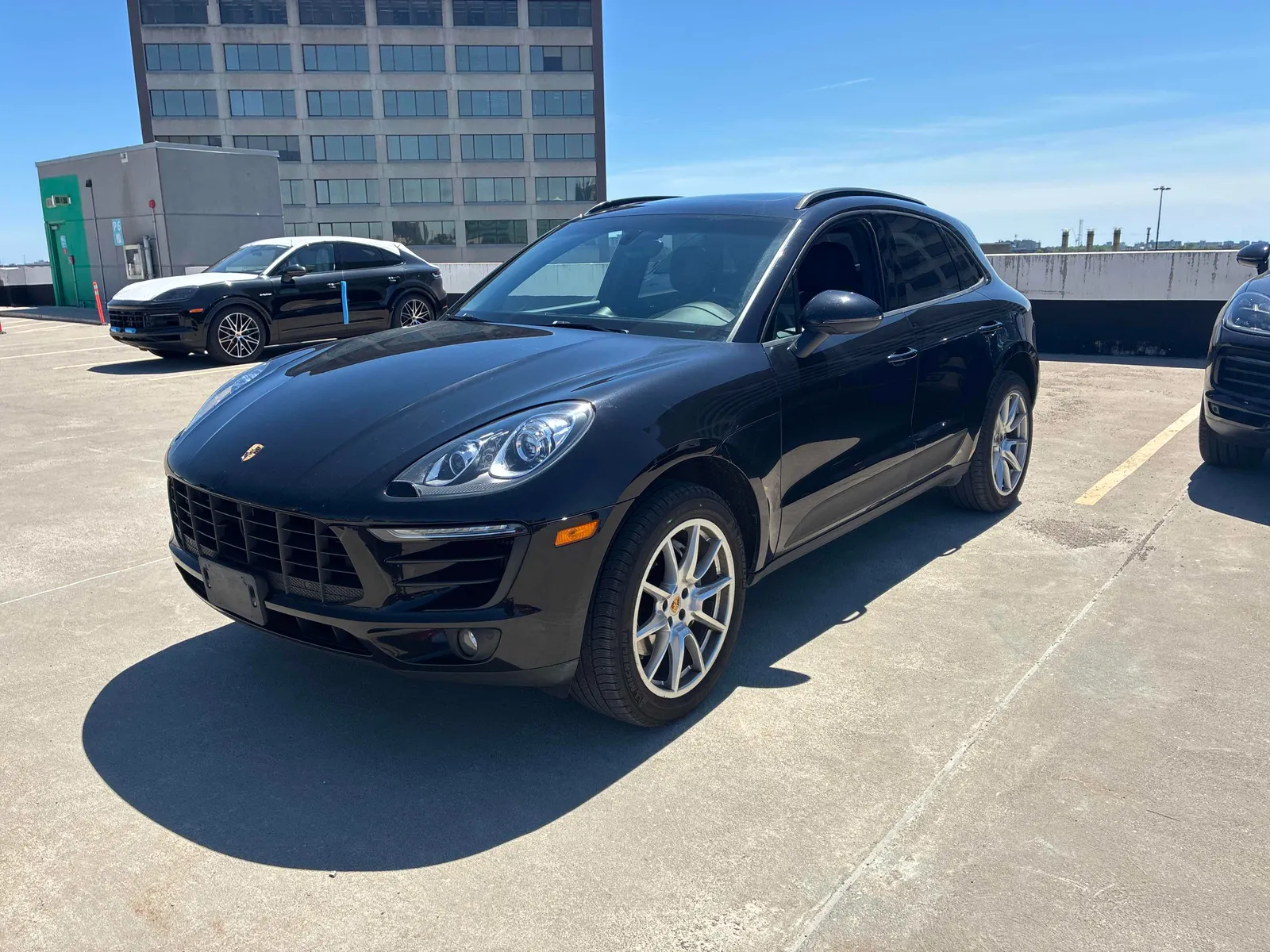 2016 Porsche Macan