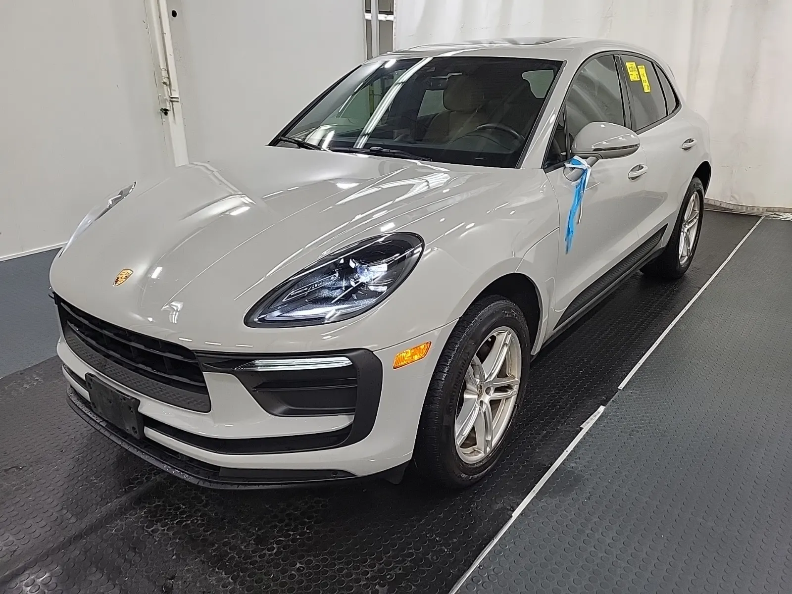 2022 Porsche Macan
