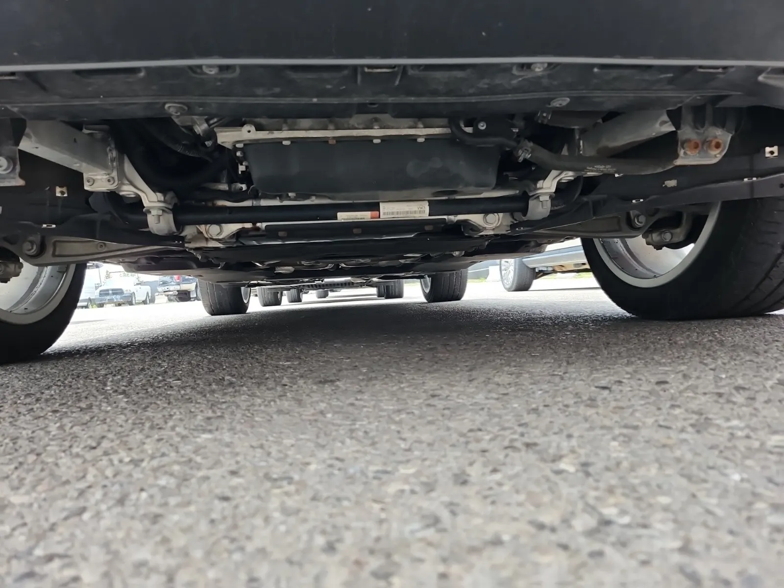 Undercarriage - Front Photo